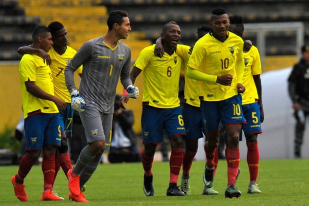 Chien thang 3-0 cua U20 Ecuador truoc U20 Argentina hinh anh