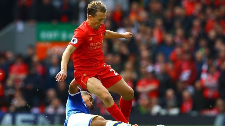 thi truong chuyen nhuong anh 3