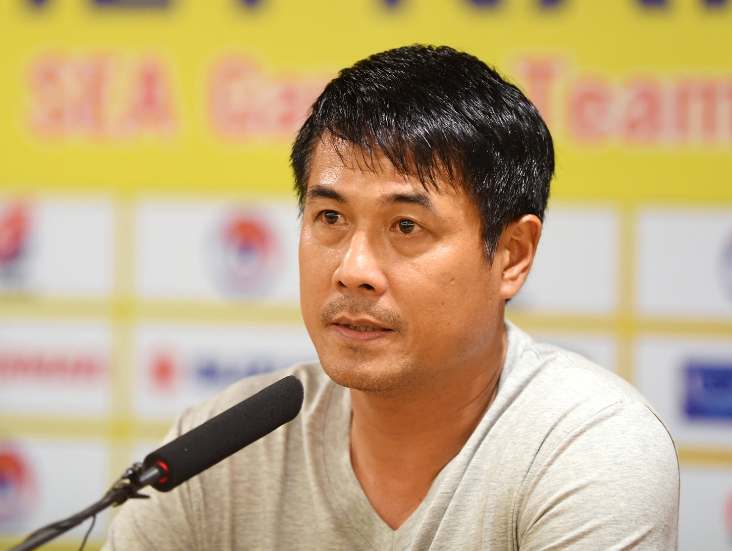 HLV Huu Thang hai long voi chien thang cua U22 Viet Nam hinh anh