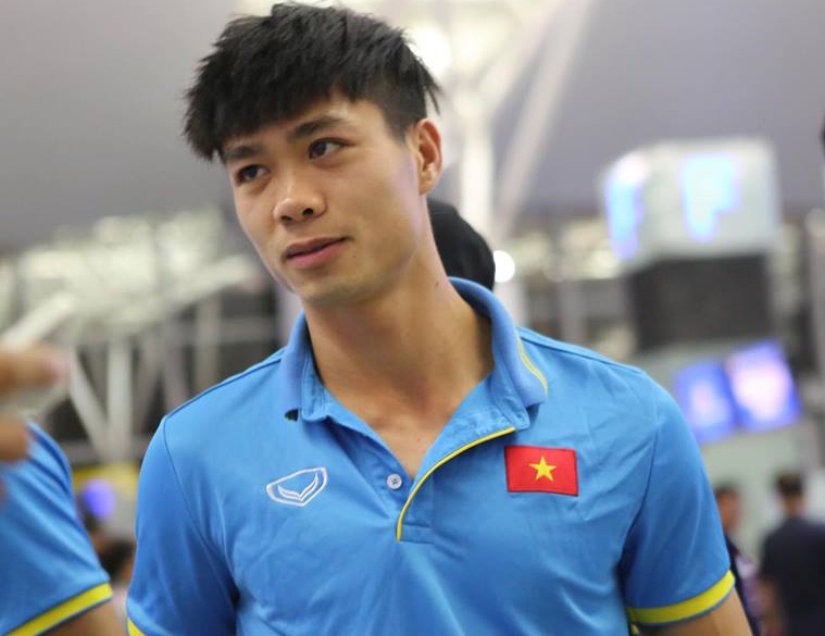 Cong Phuong, Xuan Truong rang ro len duong sang Han Quoc hinh anh