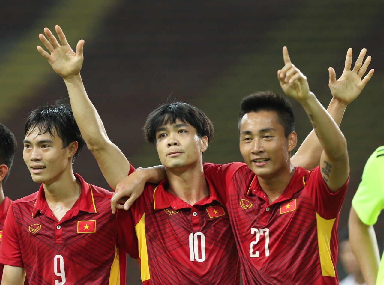 ‘Khong phai Viet Nam, Thai Lan moi dang phai ganh ap luc’ hinh anh