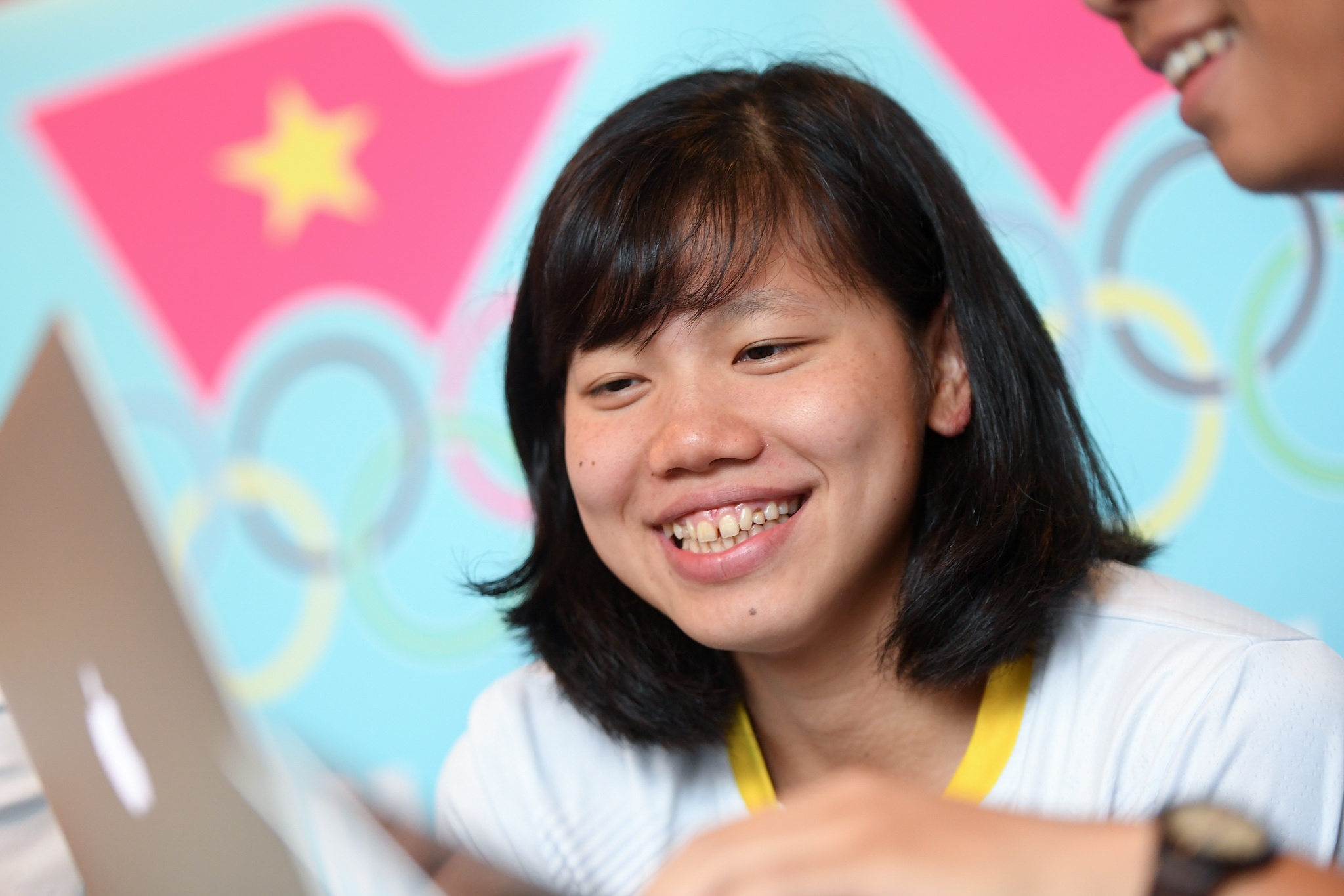 Kinh ngu Anh Vien: ‘Chi can ban trai thuong minh la duoc' hinh anh