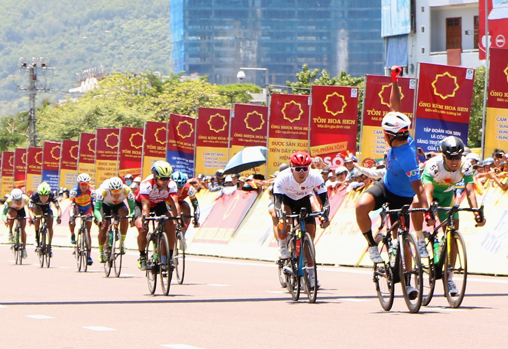 đua xe đạp vtv cúp 2017 ảnh 2 dua xe dap vtv cup 2017 anh 2