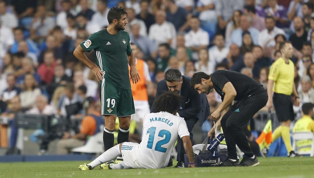 real madrid thua barcelona anh 5