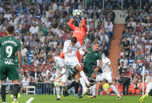 real madrid thua barcelona anh 7