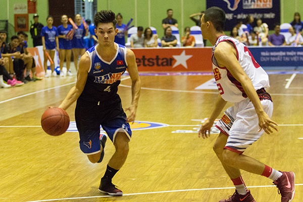 'Hanoi Buffaloes da tu vut di chien thang' hinh anh