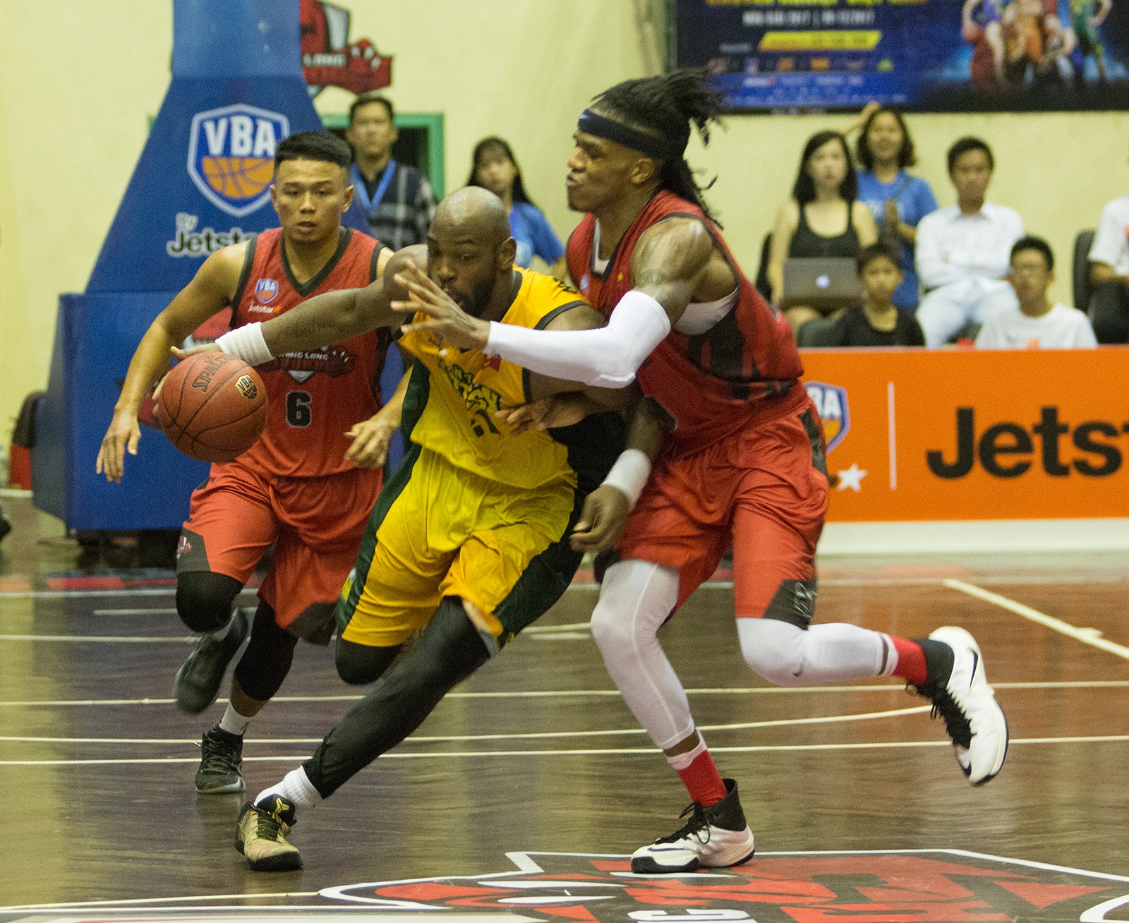 thanglong warriors danh bai cantho catfish anh 1