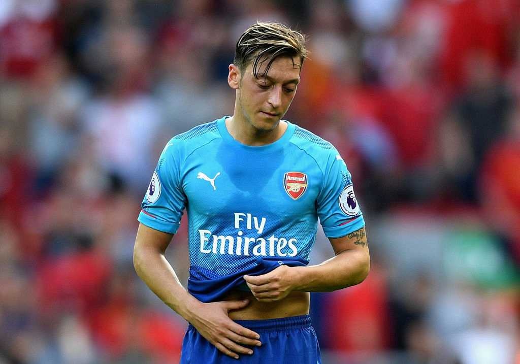 ‘Tam tri Mesut Ozil da khong con o Arsenal nua’ hinh anh