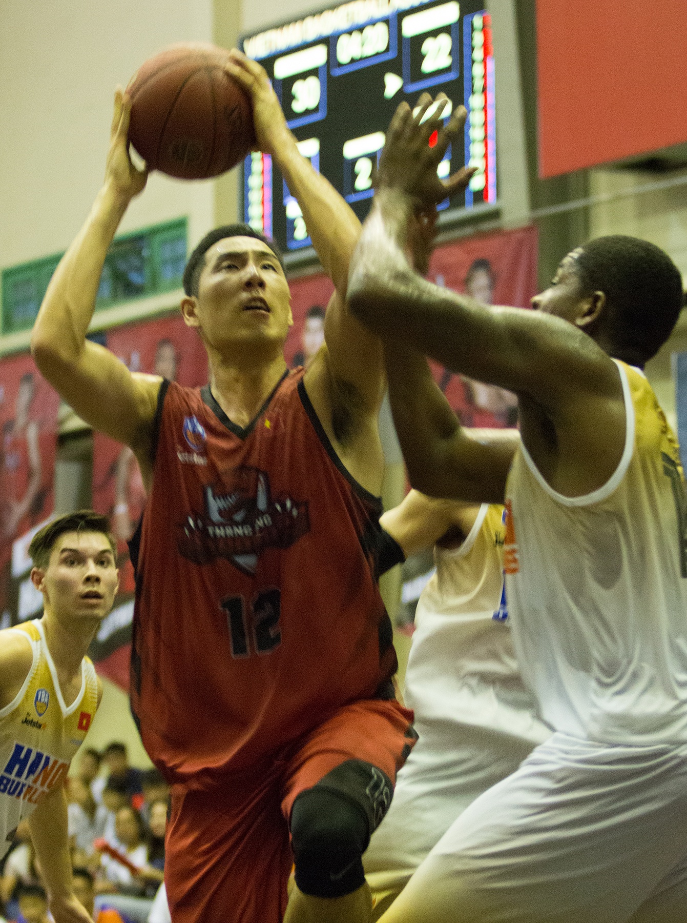 hanoi buffaloes thua thanglong warriors anh 2