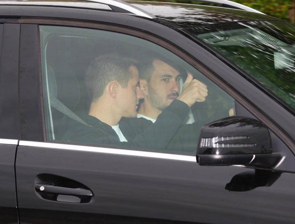 ibra tro lai tap luyen cung MU anh 8