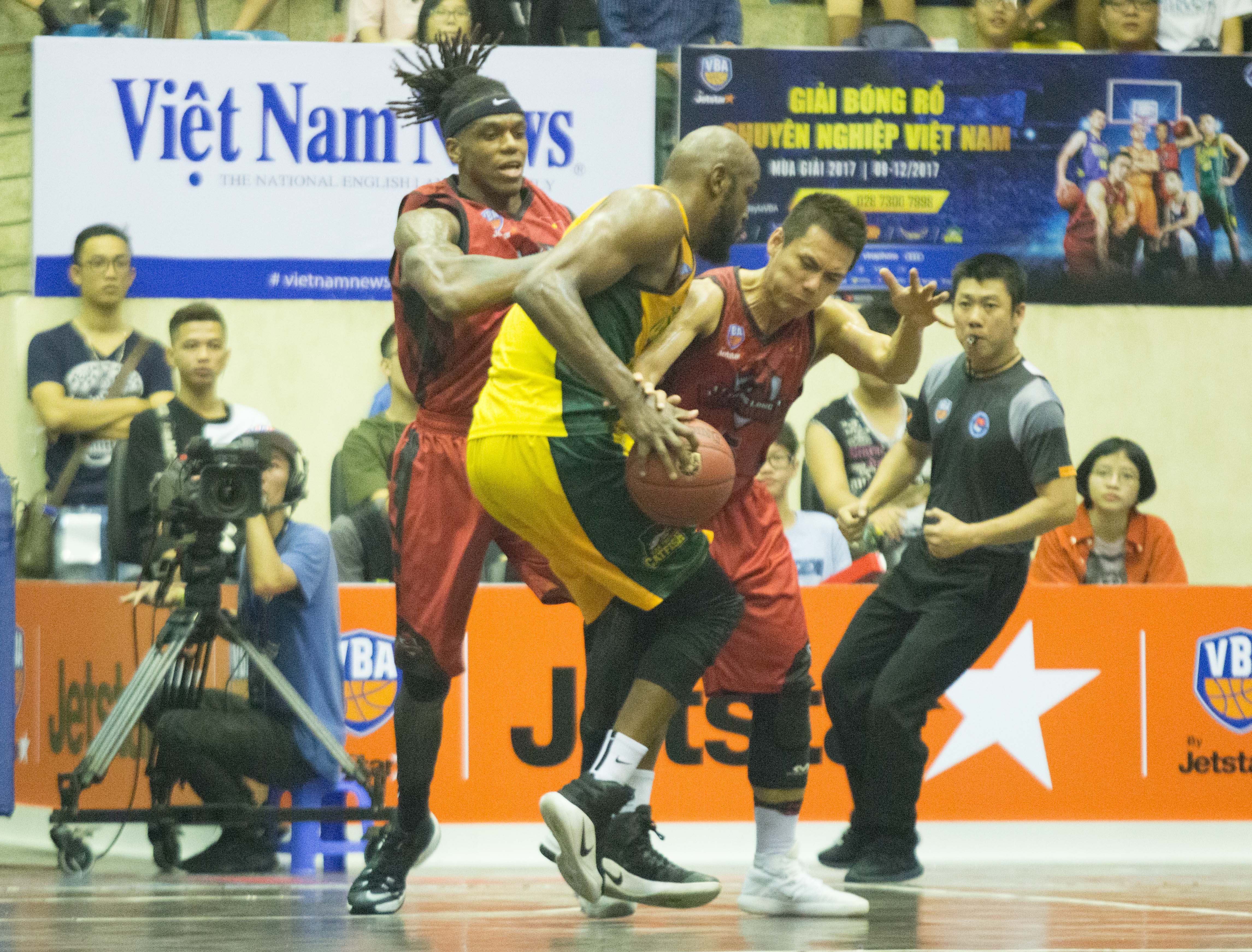 thanglong warriors thua cantho catfish anh 12