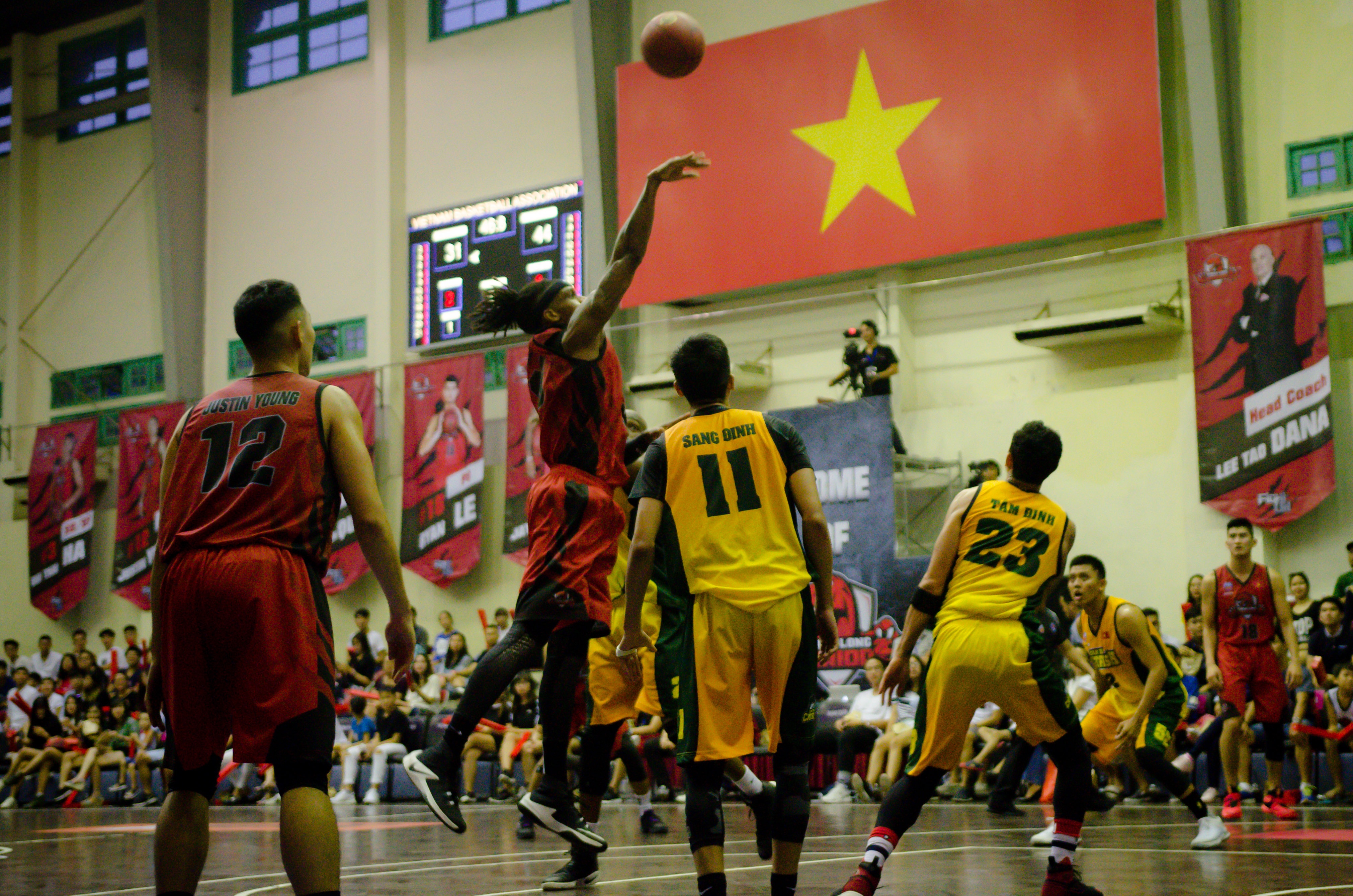 thanglong warriors thua cantho catfish anh 1