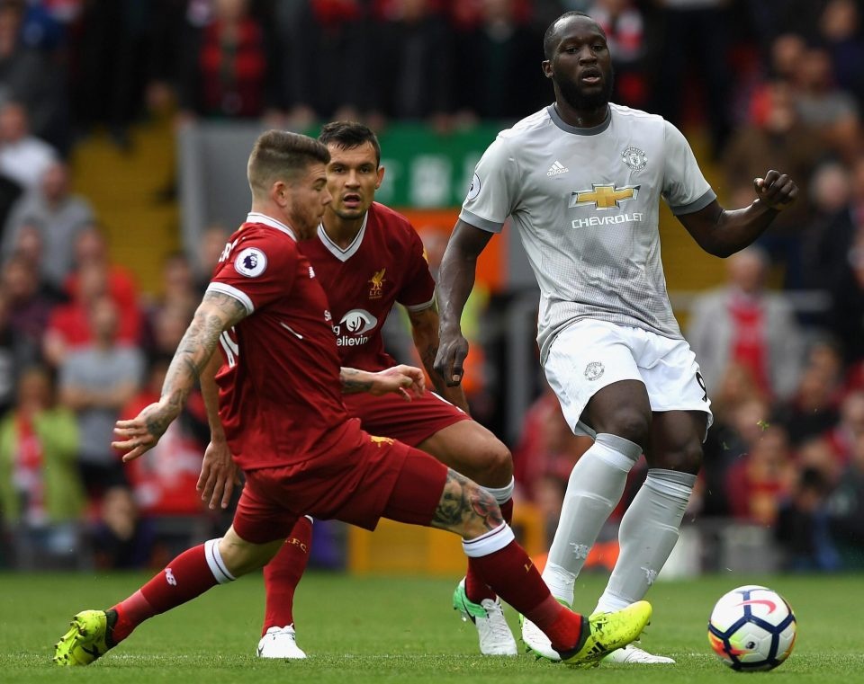 Trac nghiem sau vong 8 Premier League hinh anh