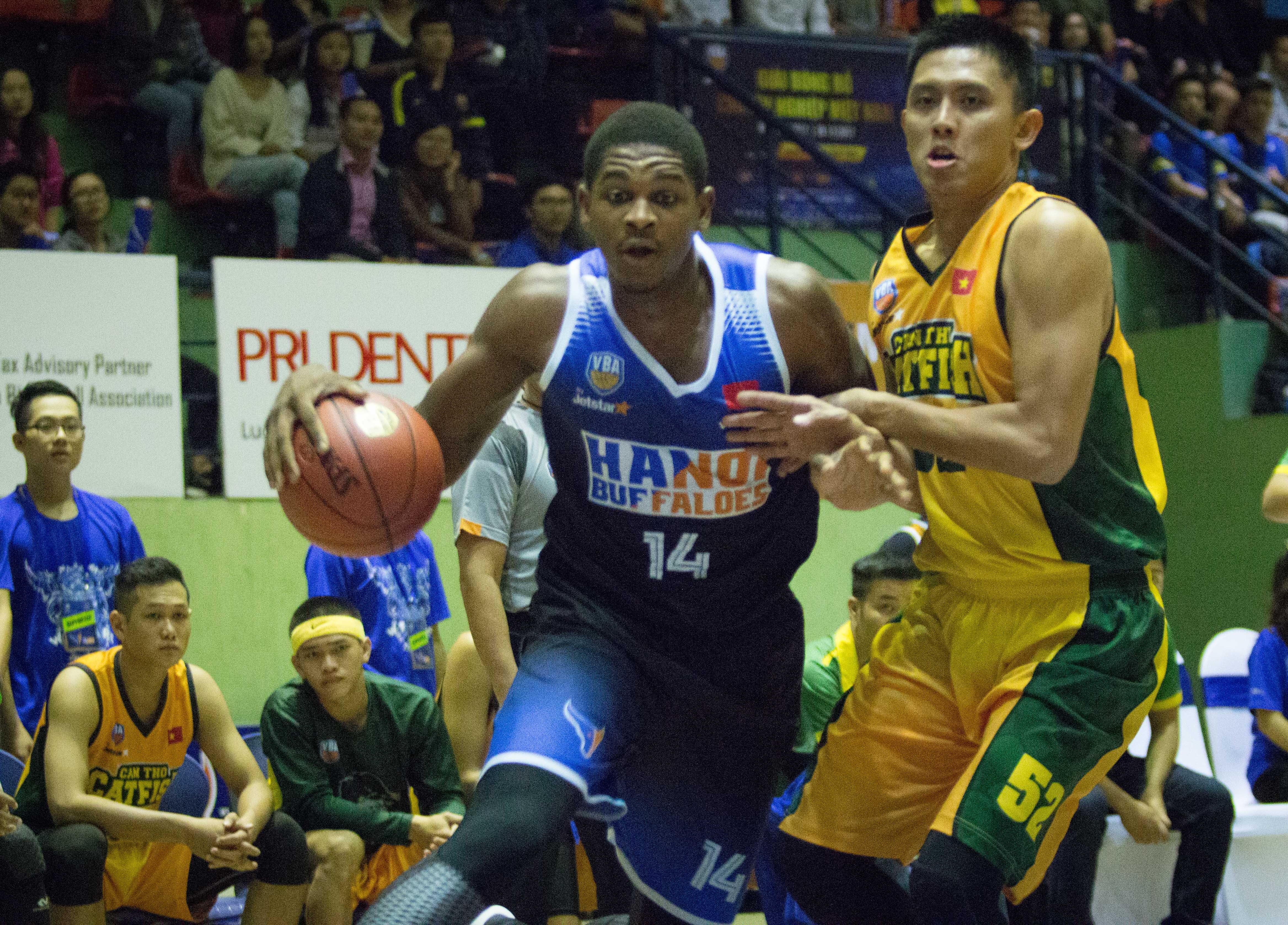 hanoi buffaloes thua tren san nha anh 11