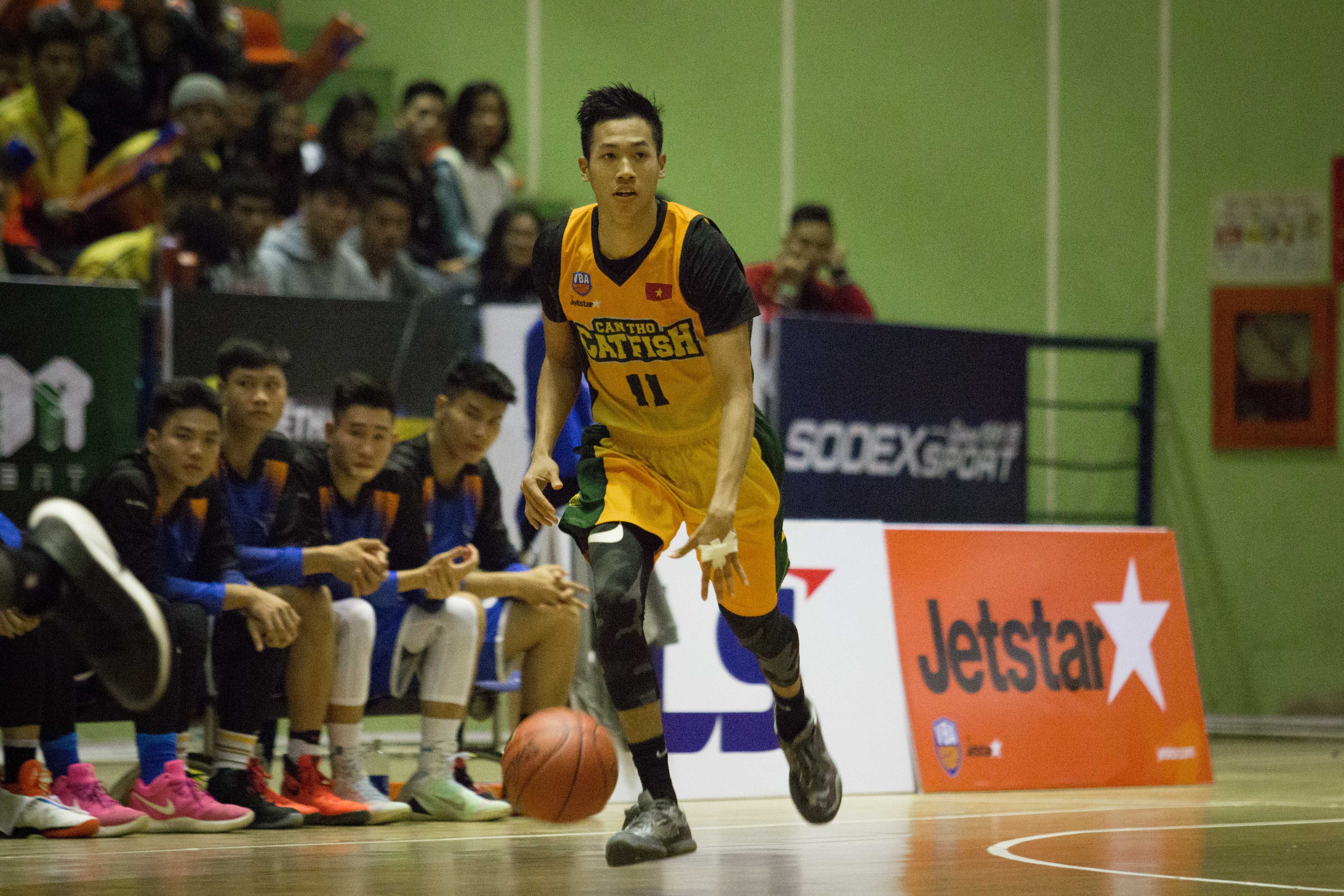 hanoi buffaloes thua tren san nha anh 14