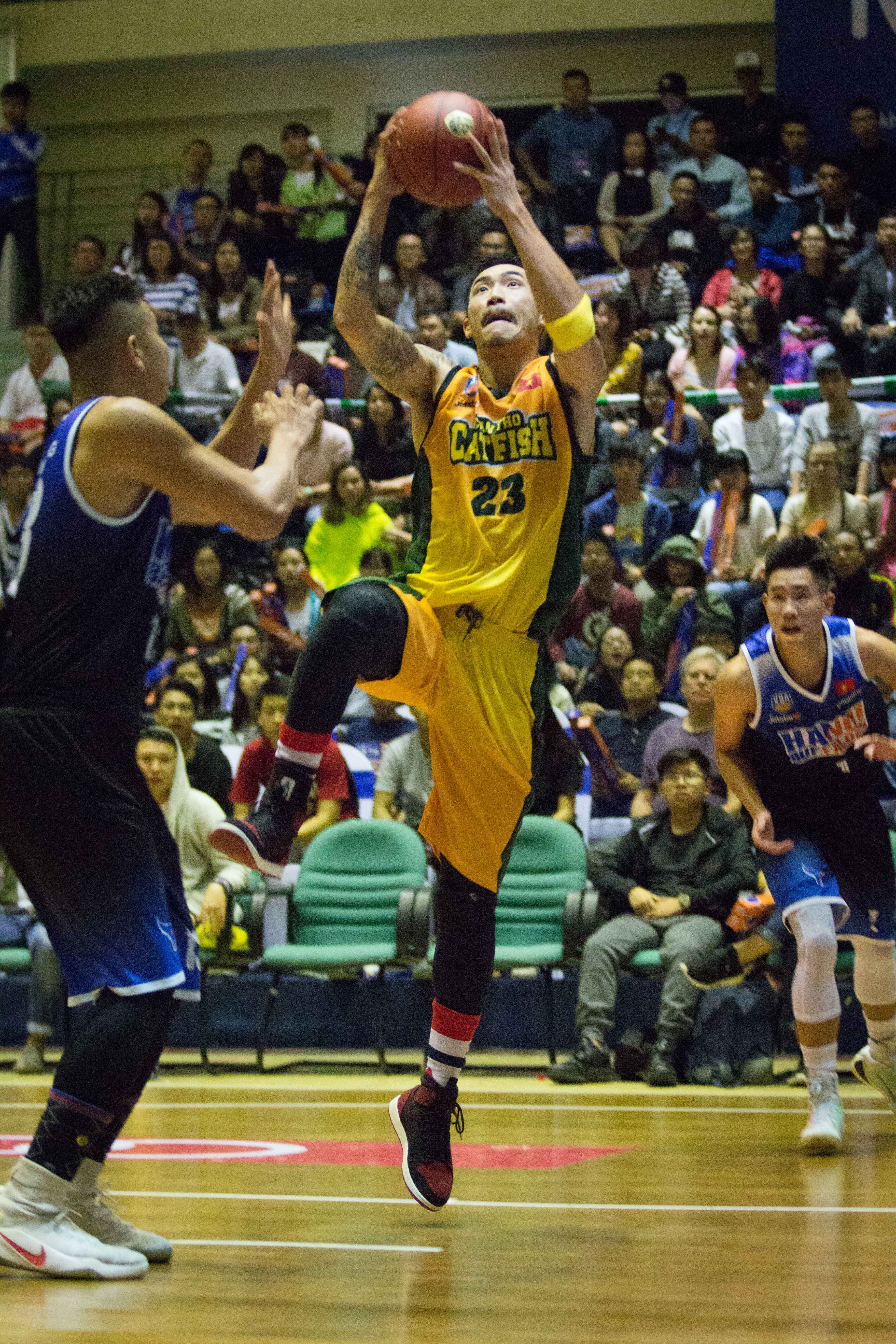 hanoi buffaloes thua cantho catfish anh 7