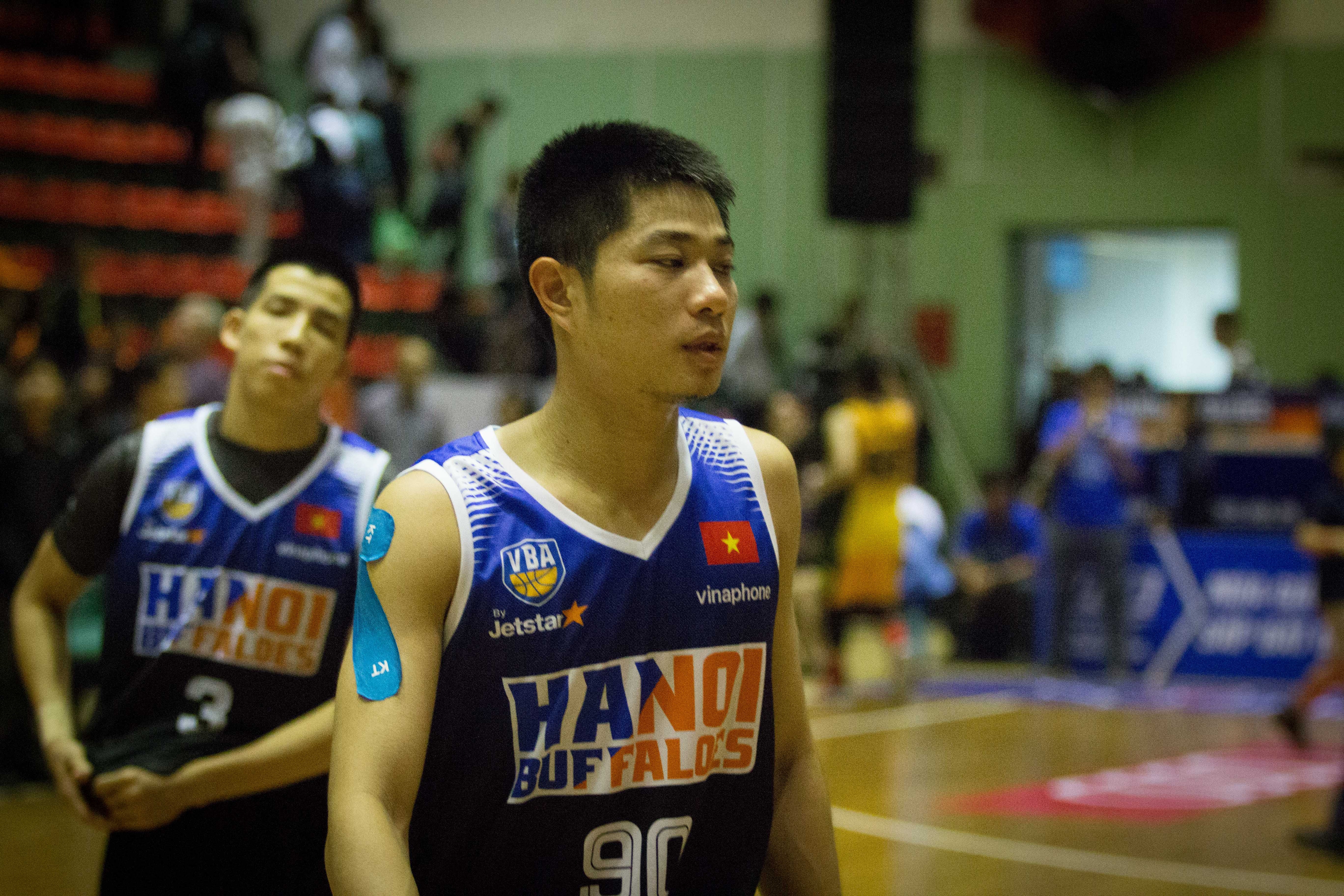 hanoi buffaloes thua cantho catfish anh 1