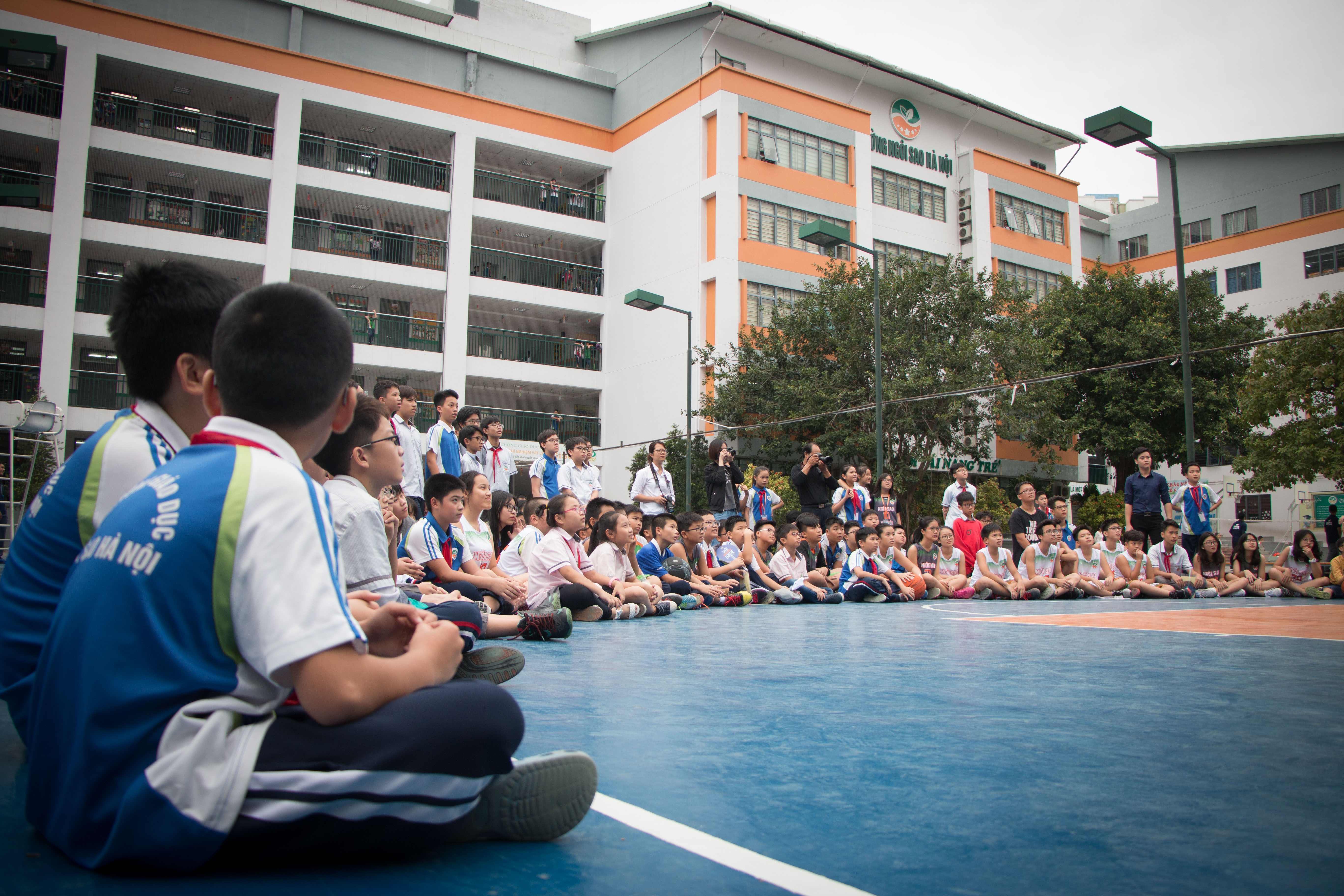 hanoi buffaloes giao luu bong ro anh 1