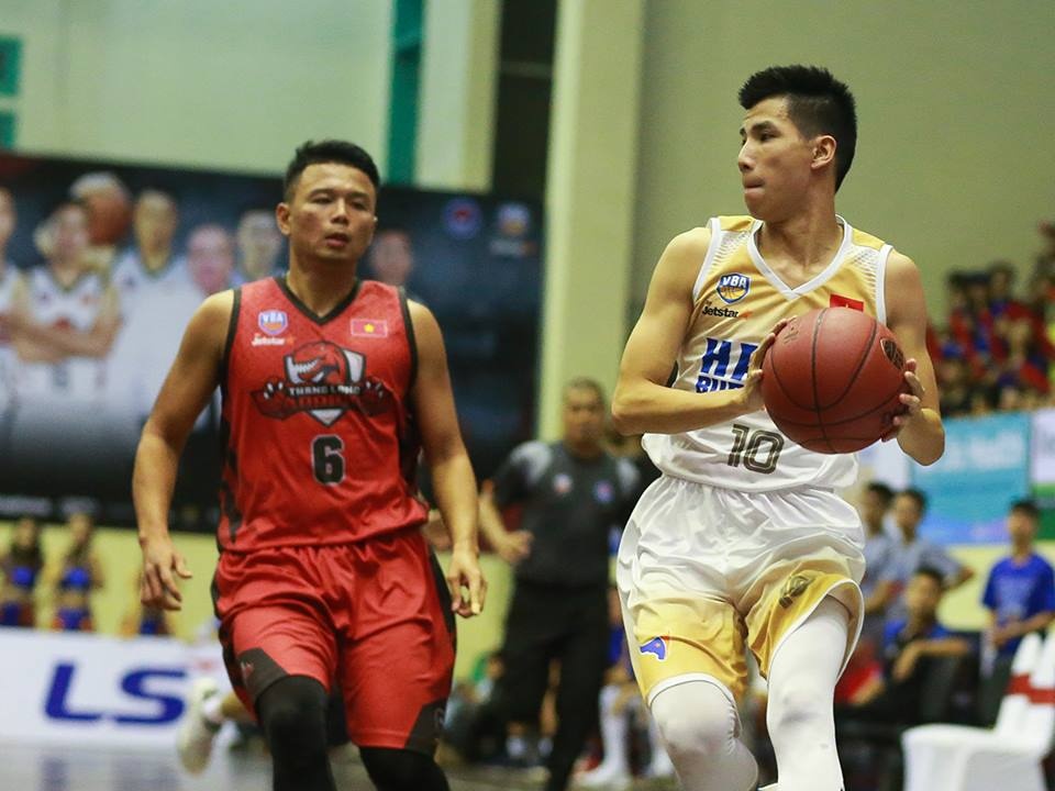Highlights chien thang cua Thanglong Warriors truoc Hanoi Buffaloes hinh anh