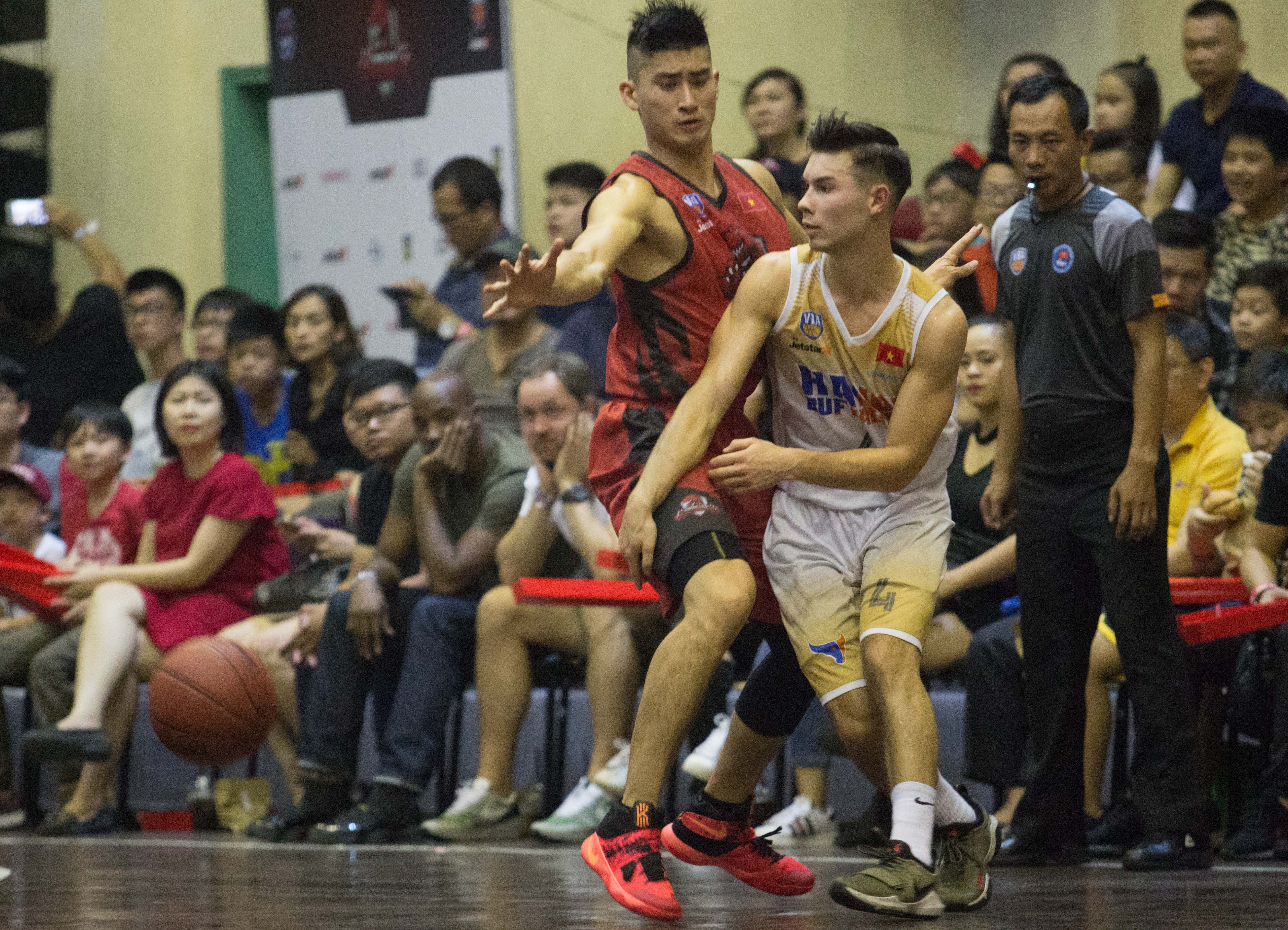 hanoi buffaloes thua thanglong warriors anh 4