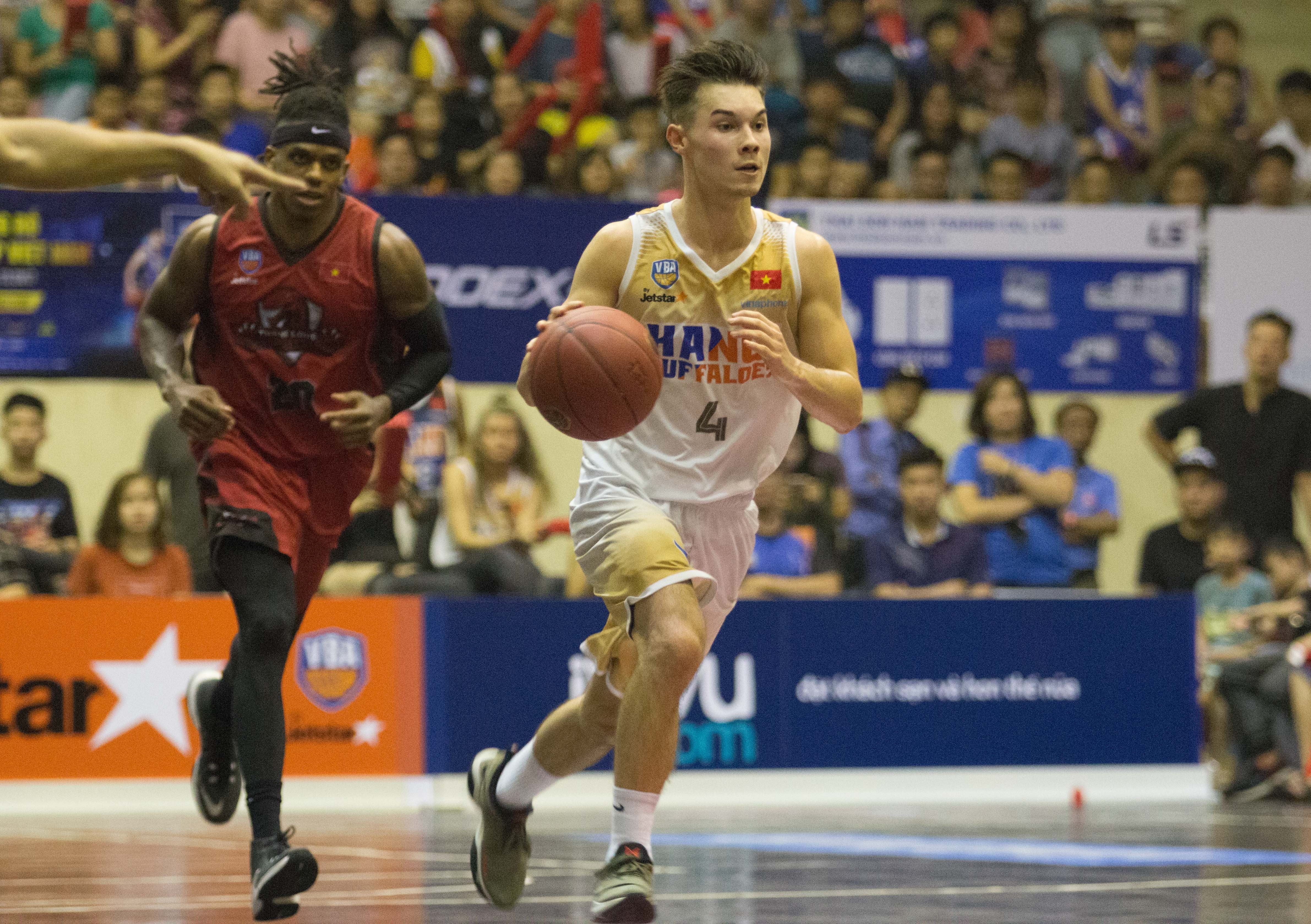 hanoi buffaloes thua thanglong warriors anh 7