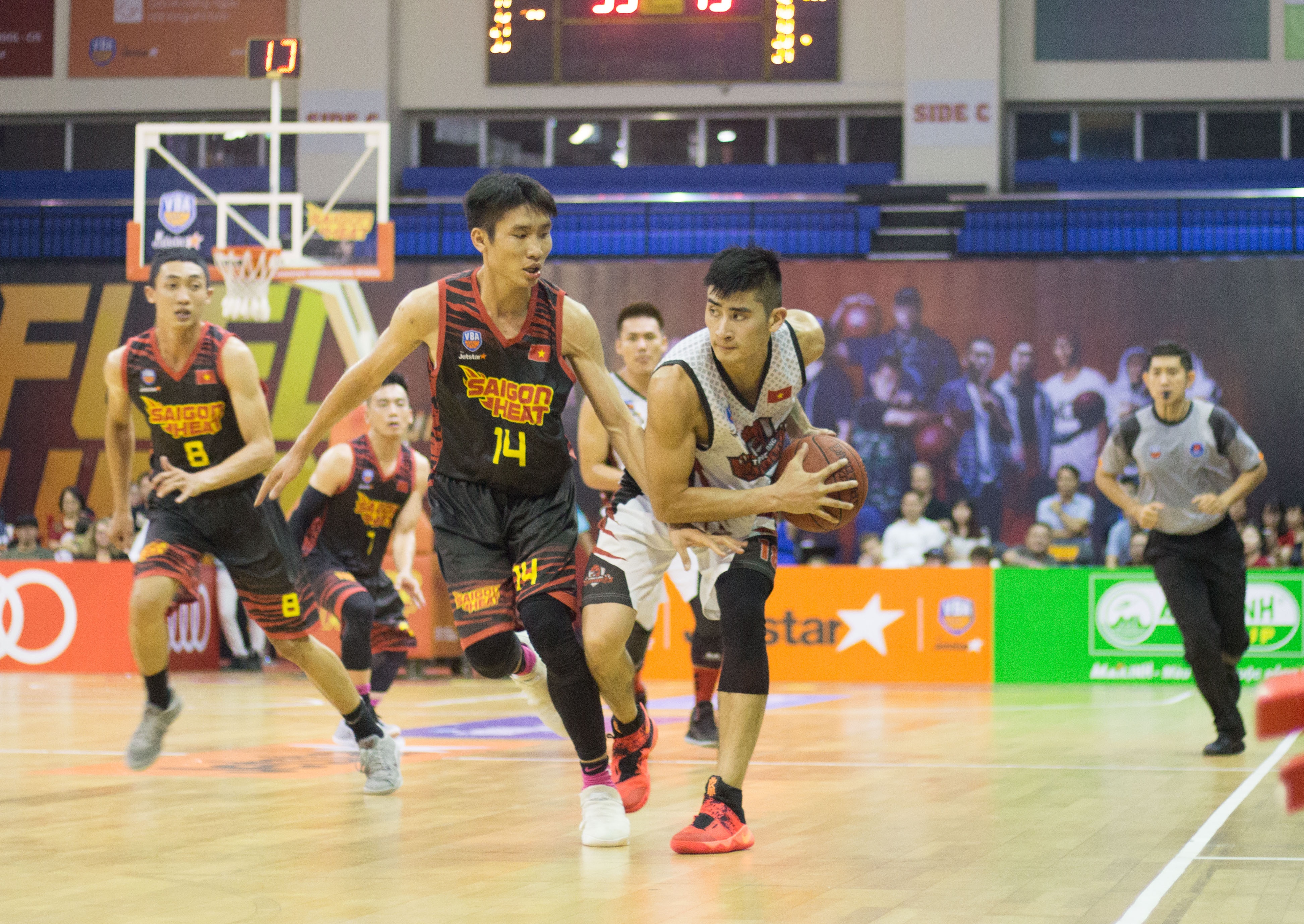 saigon heat thua thanglong warriors anh 7