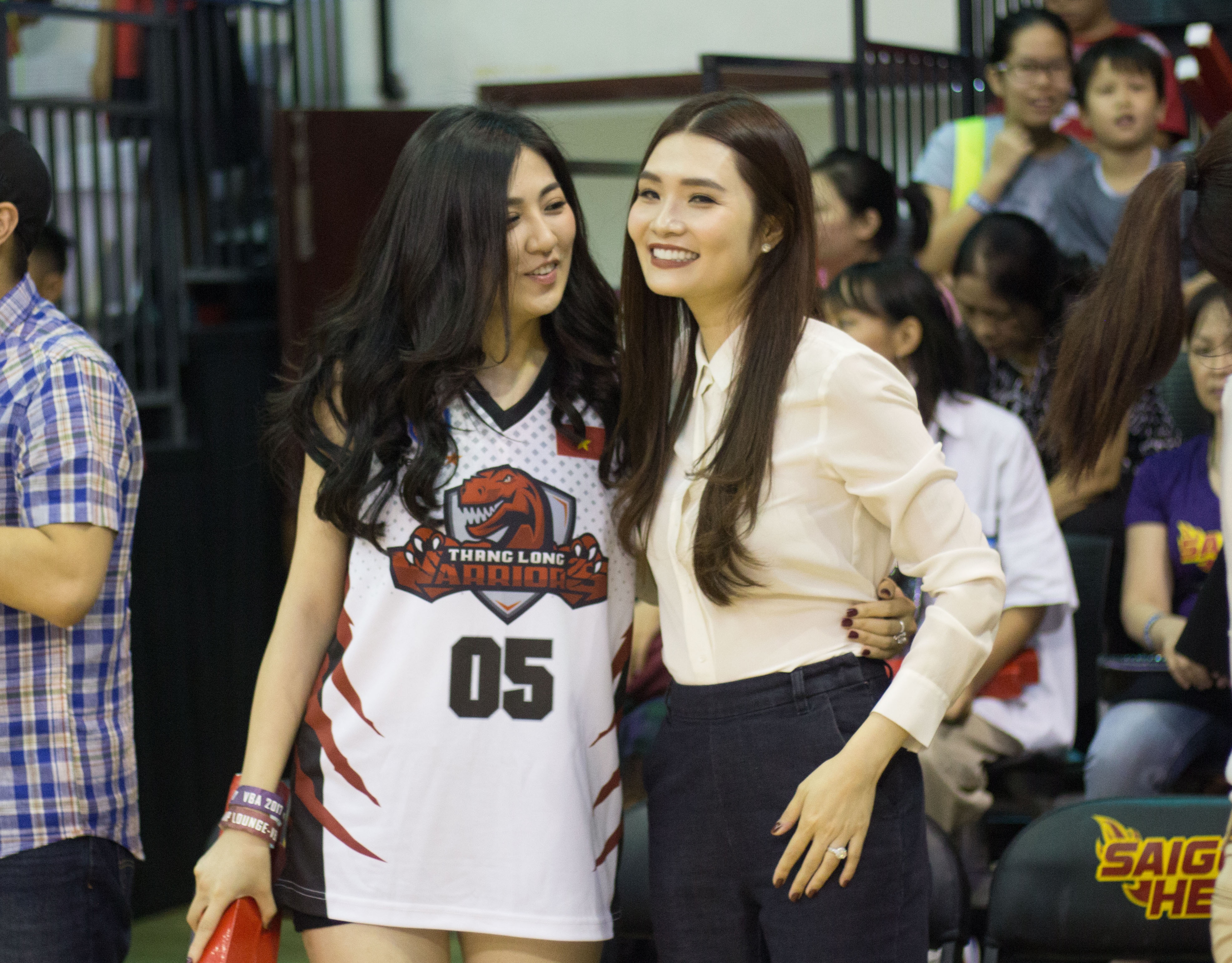 ba chu thanglong warriors va a hau tu anh anh 8