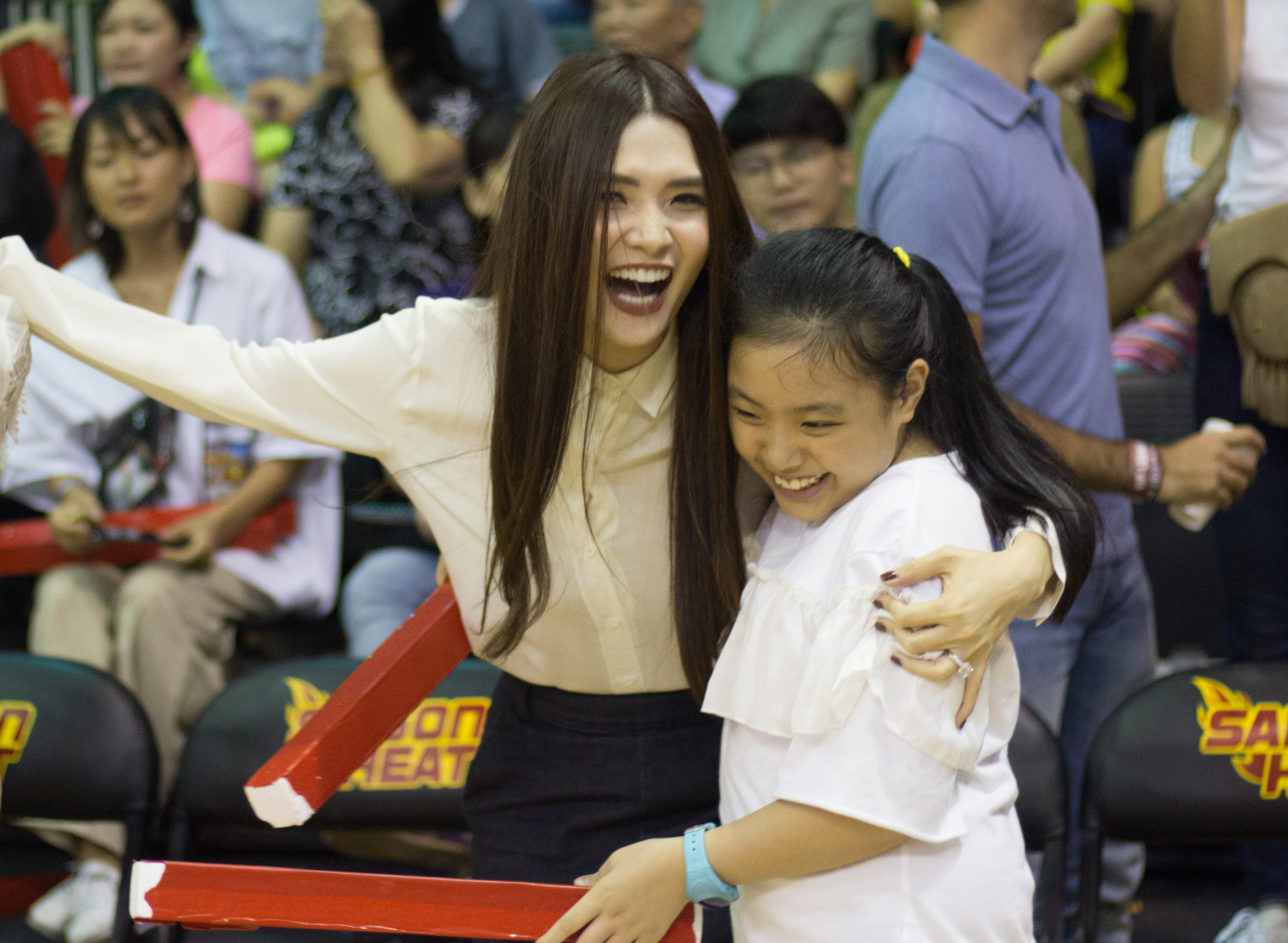 ba chu thanglong warriors va a hau tu anh anh 6