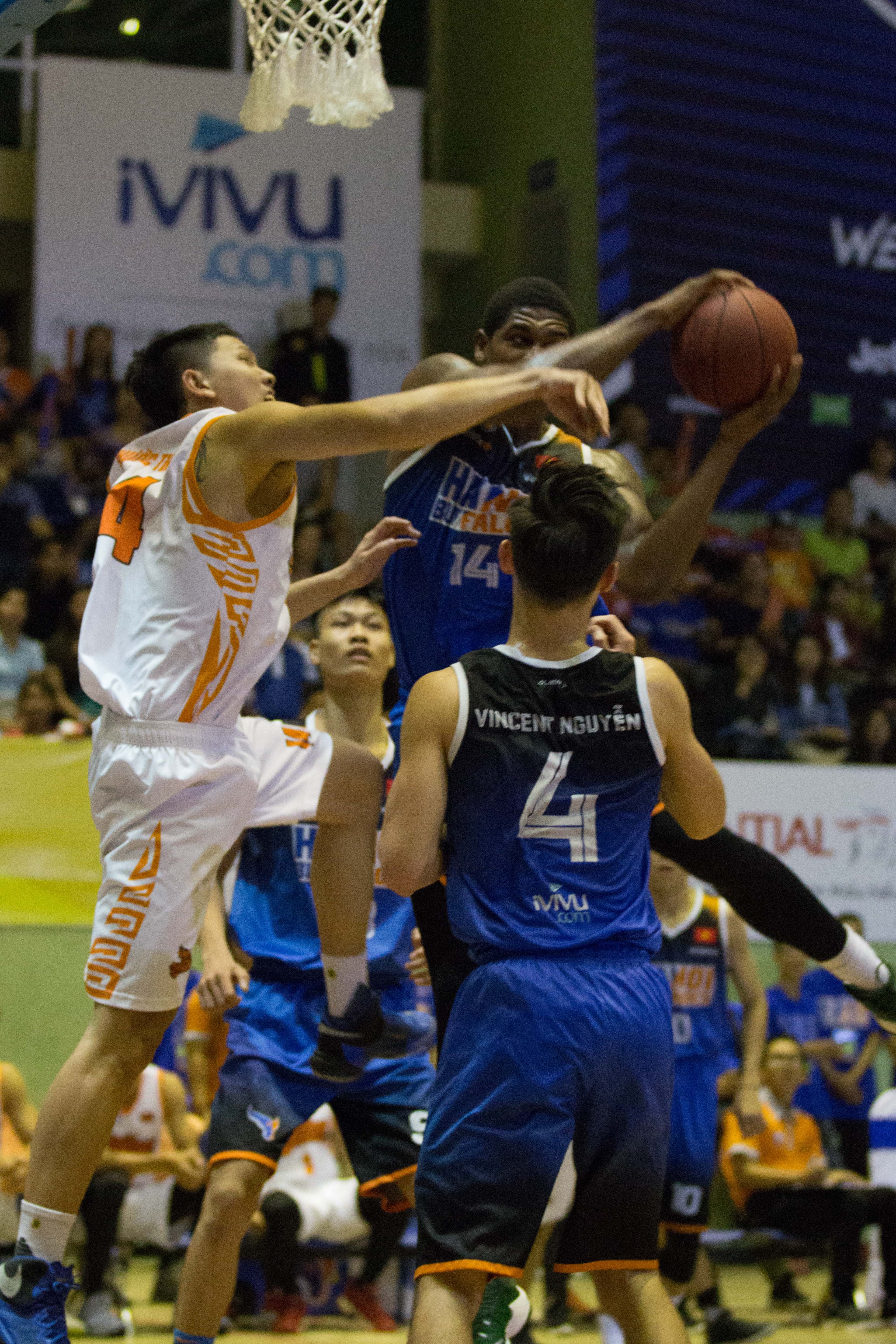 hanoi buffaloes thang danang dragons anh 10