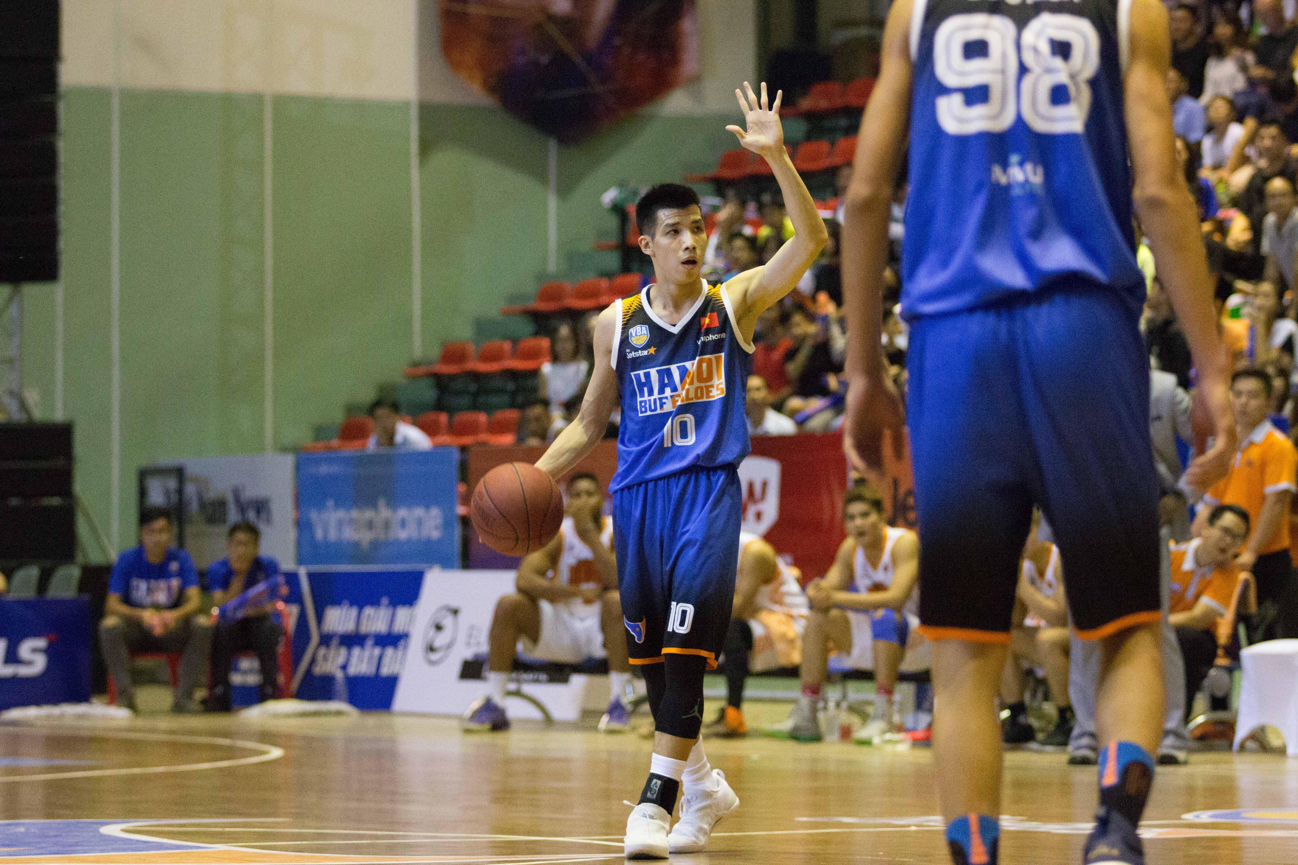 hanoi buffaloes thang danang dragons anh 13