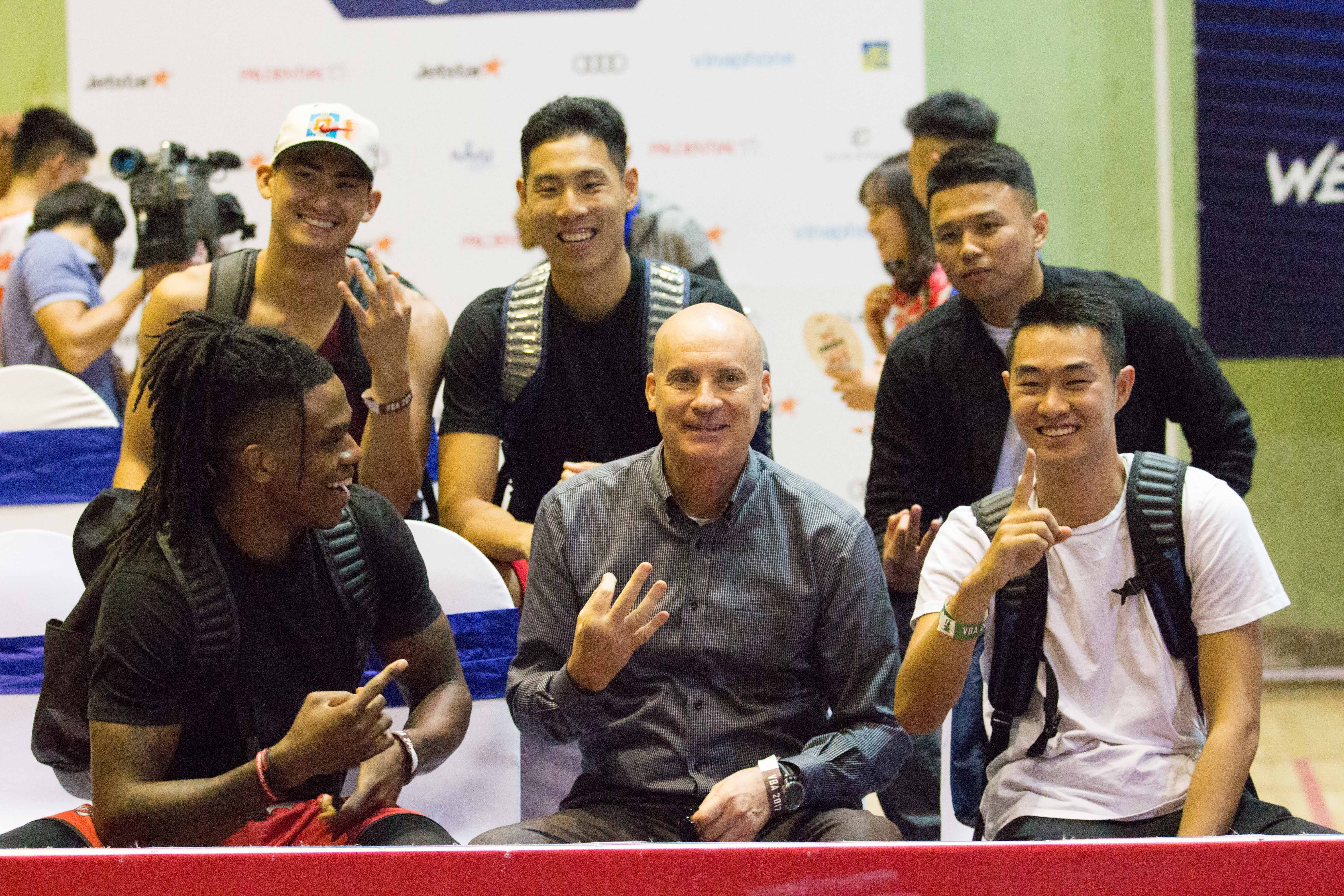 thanglong warriors vs hanoi buffaloes anh 1