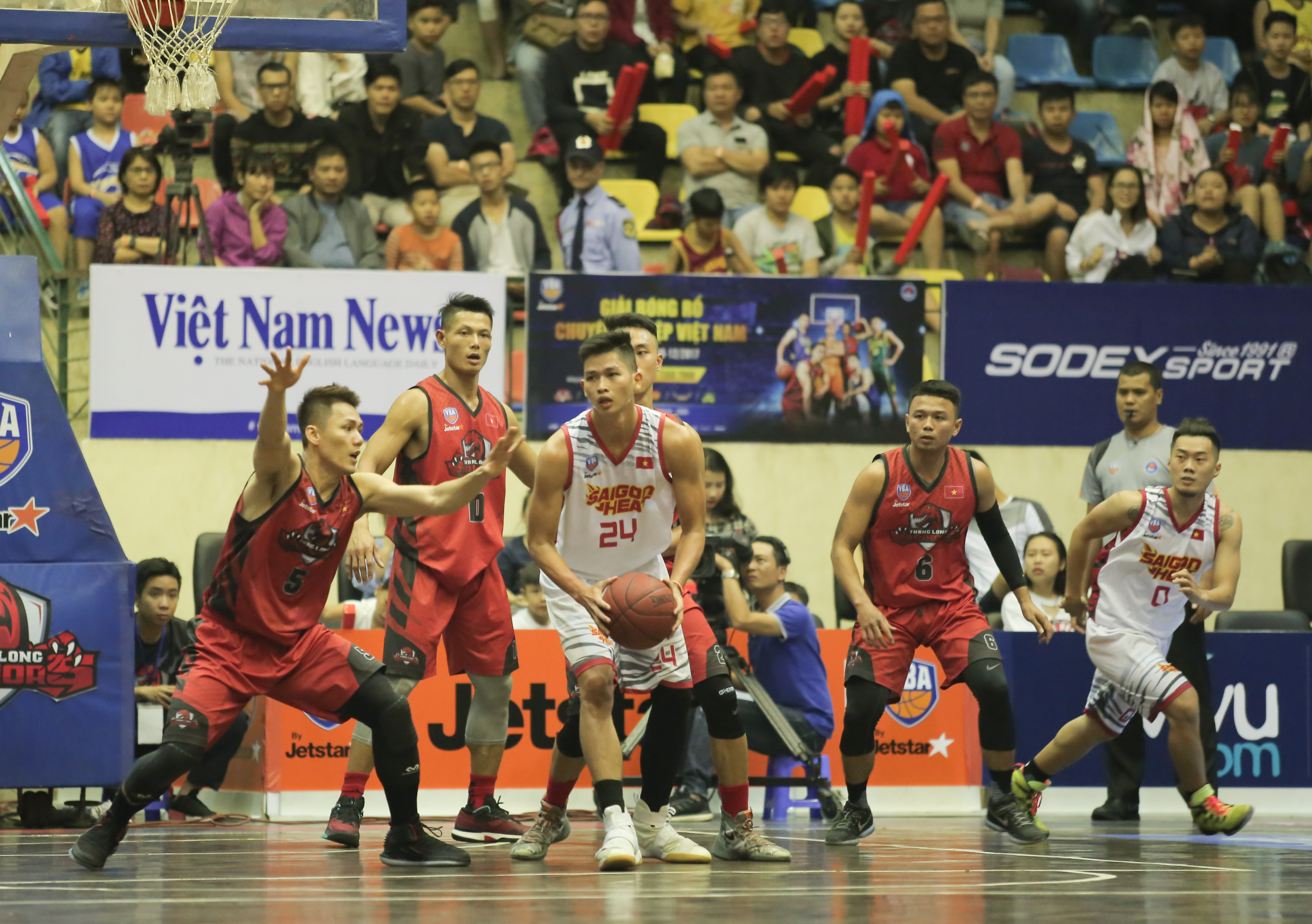 thanglong warriors thang saigon heat anh 1