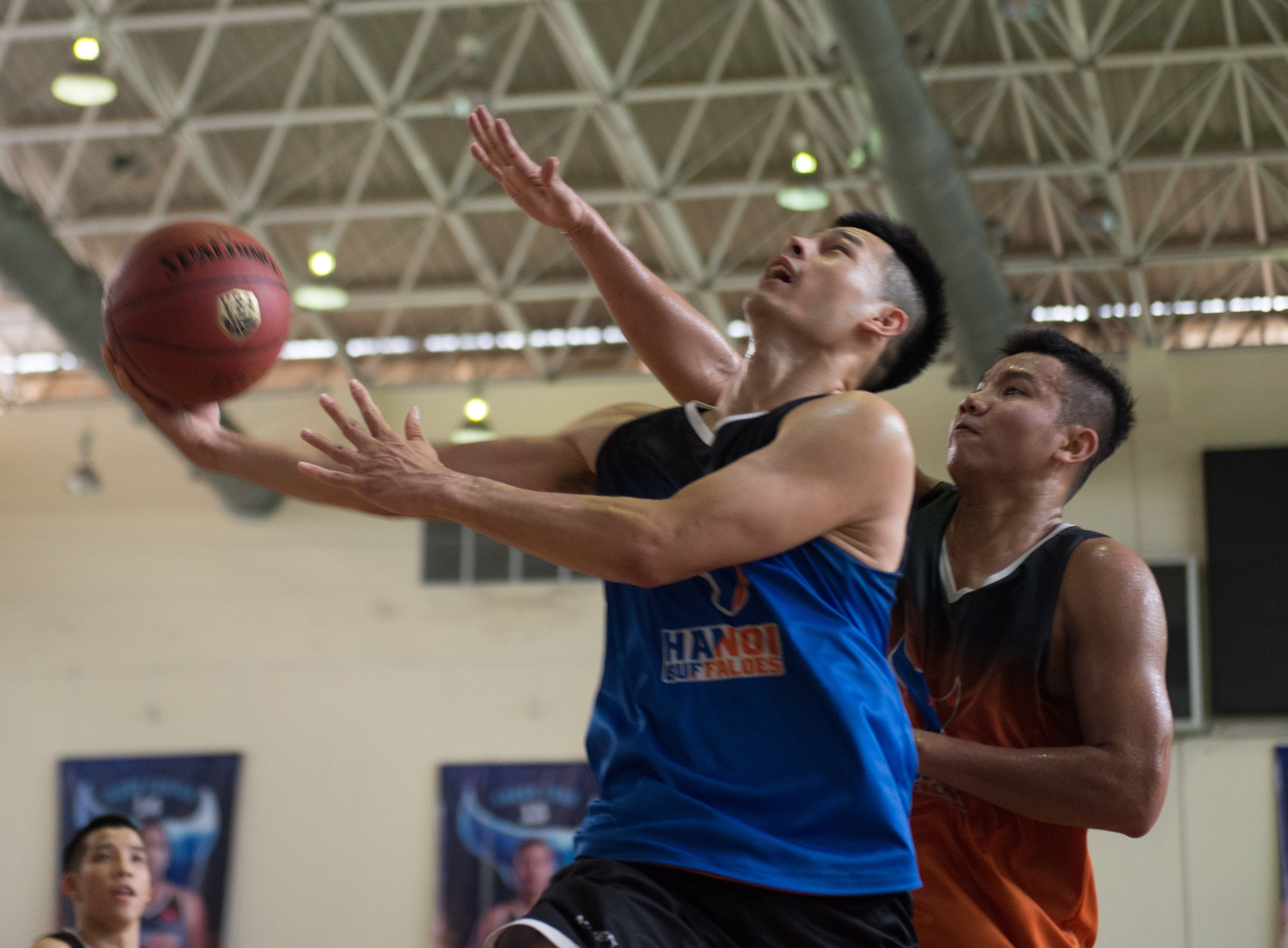 Hanoi buffaloes tap luyen truoc pla-off anh 13