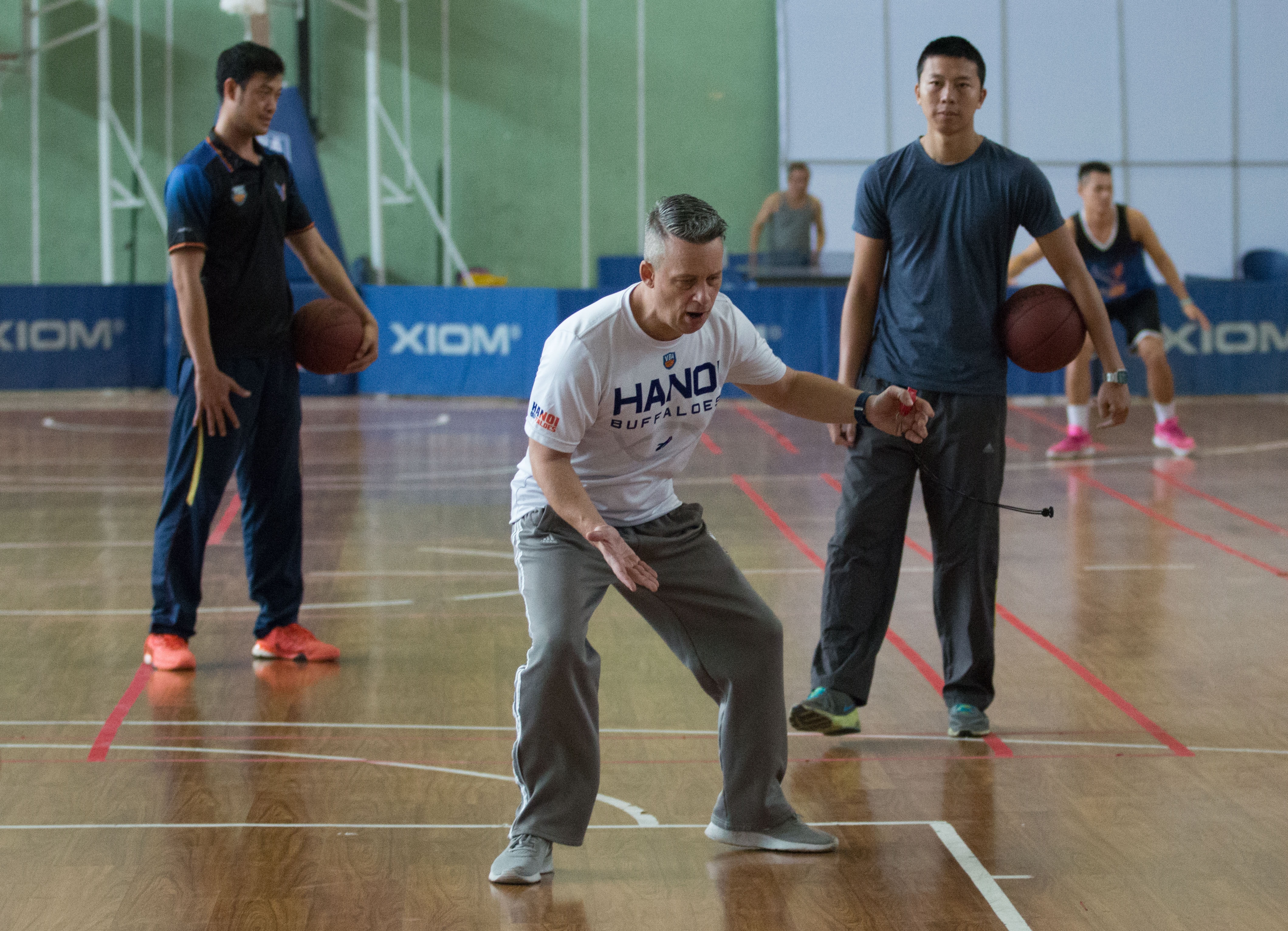 Hanoi buffaloes tap luyen truoc pla-off anh 4