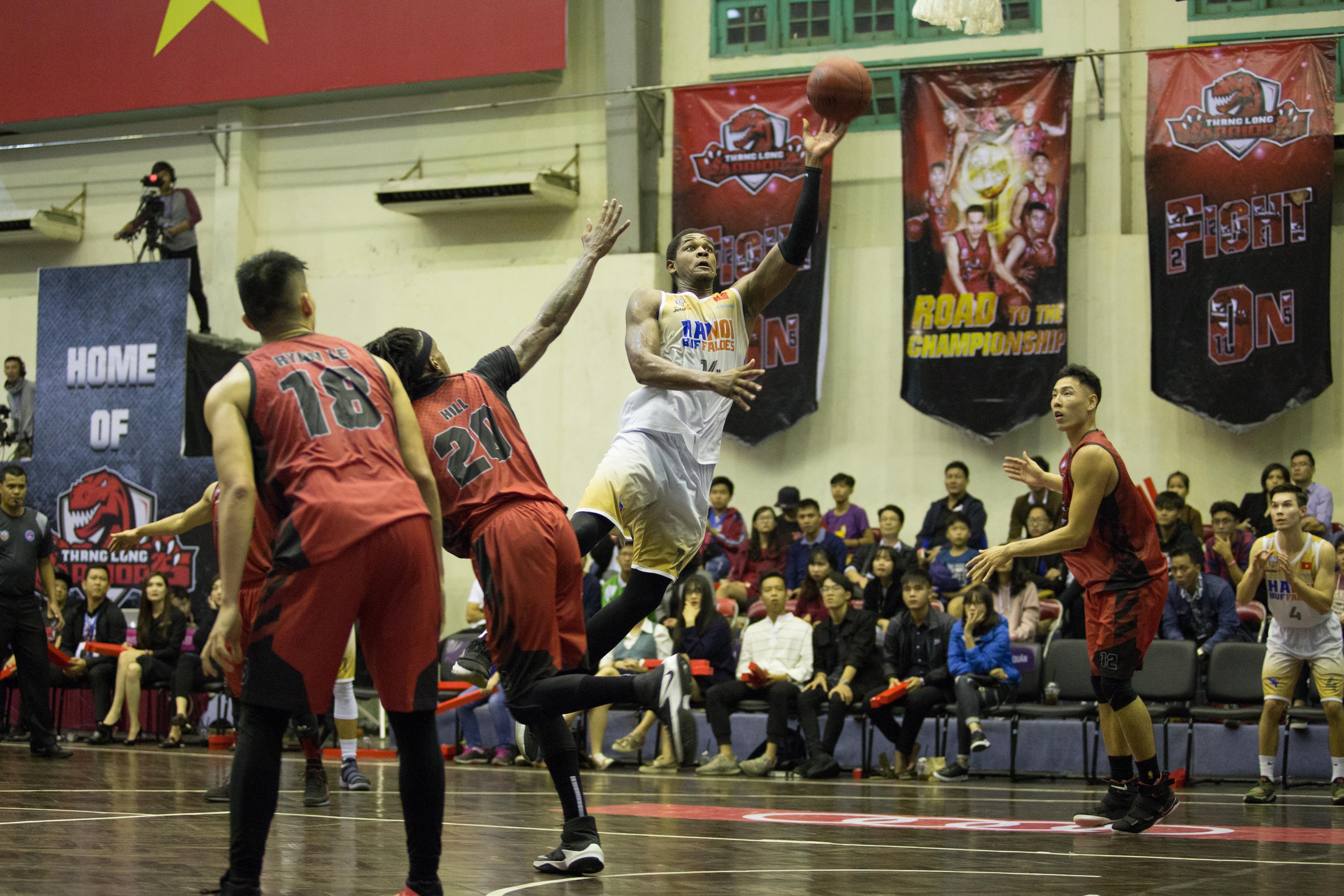 thanglong warriors dai thang Hanoi buffaloes anh 5