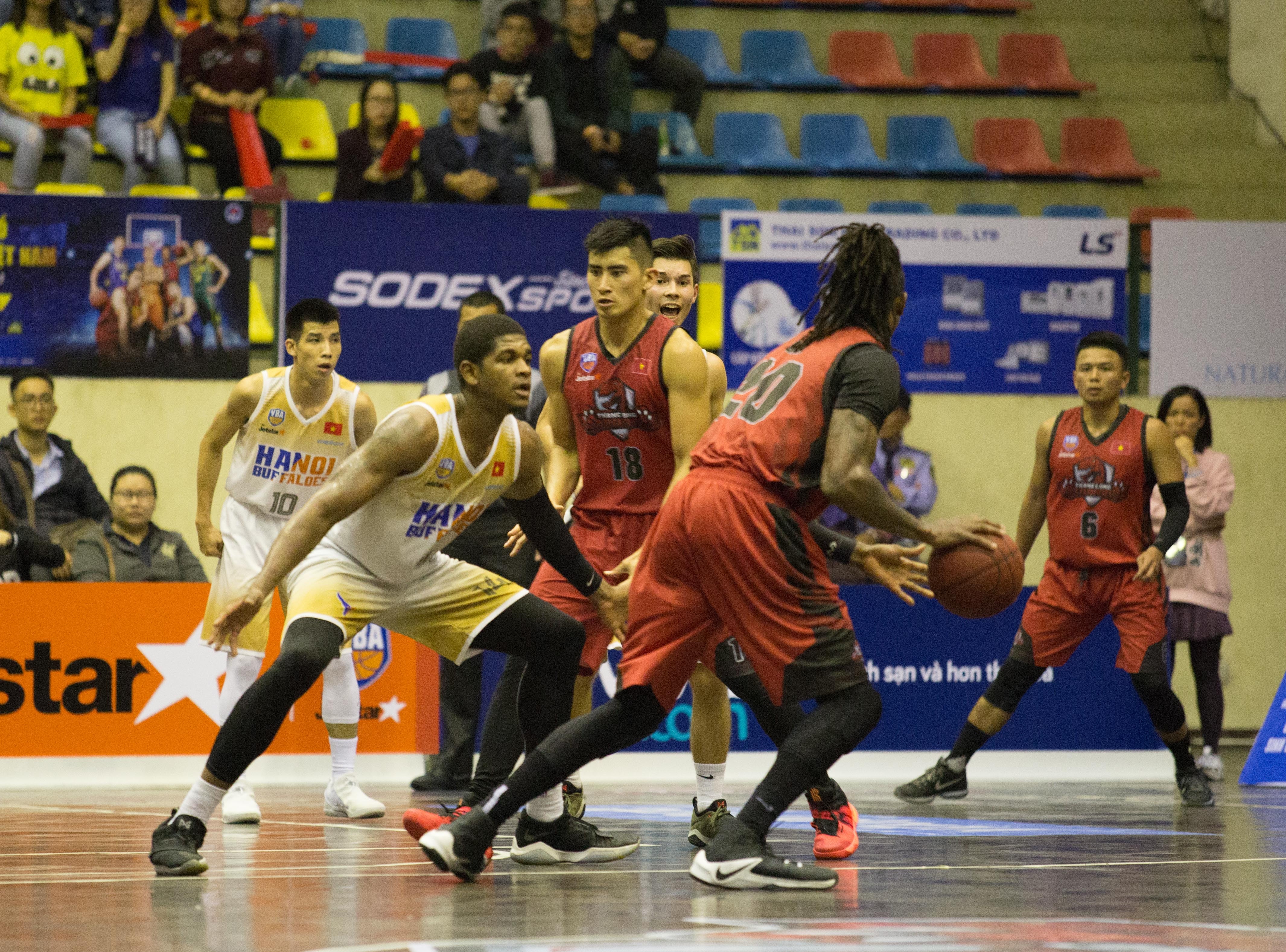 thanglong warriors dai thang Hanoi buffaloes anh 6