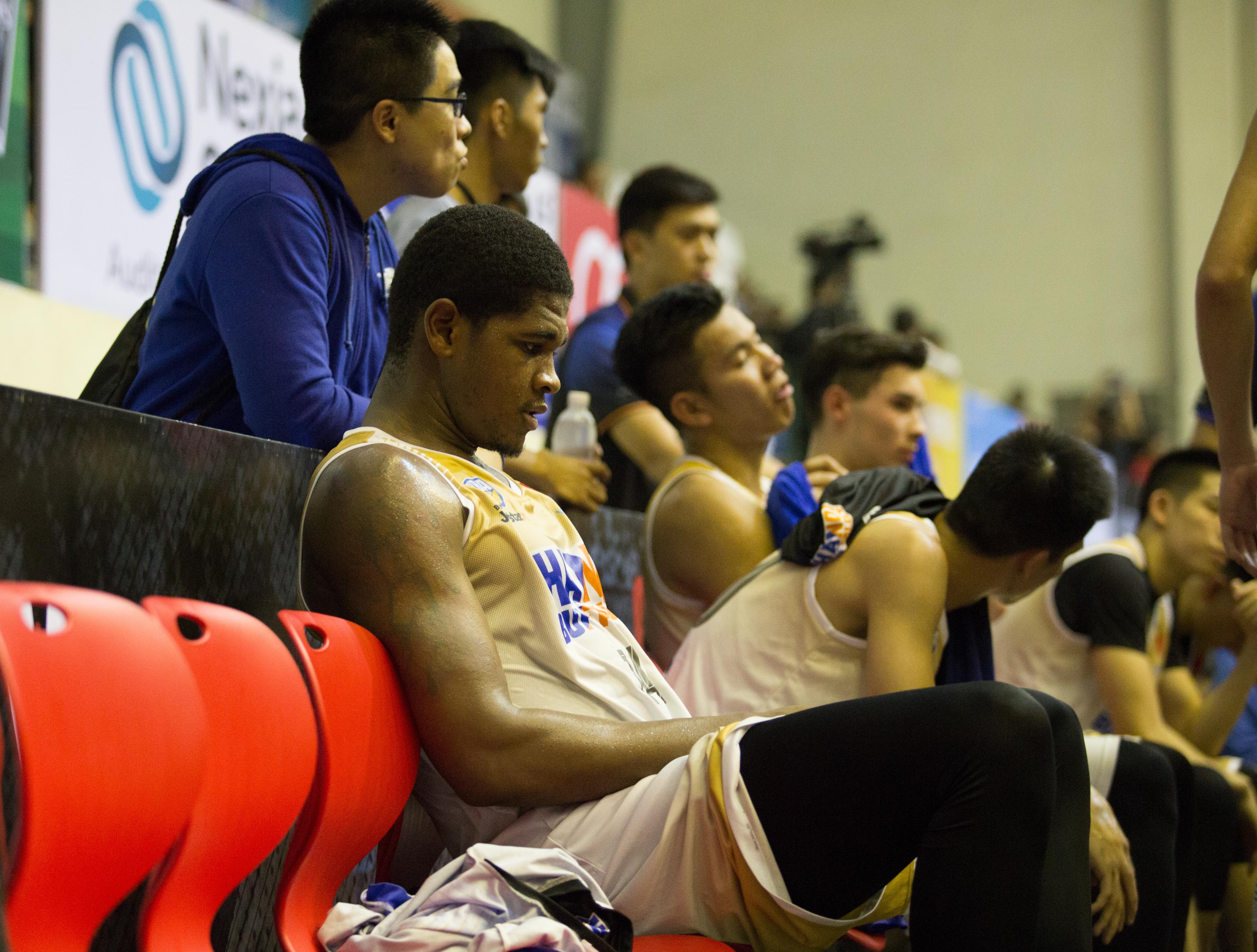 hanoi buffaloes thua thanglong warriors anh 4