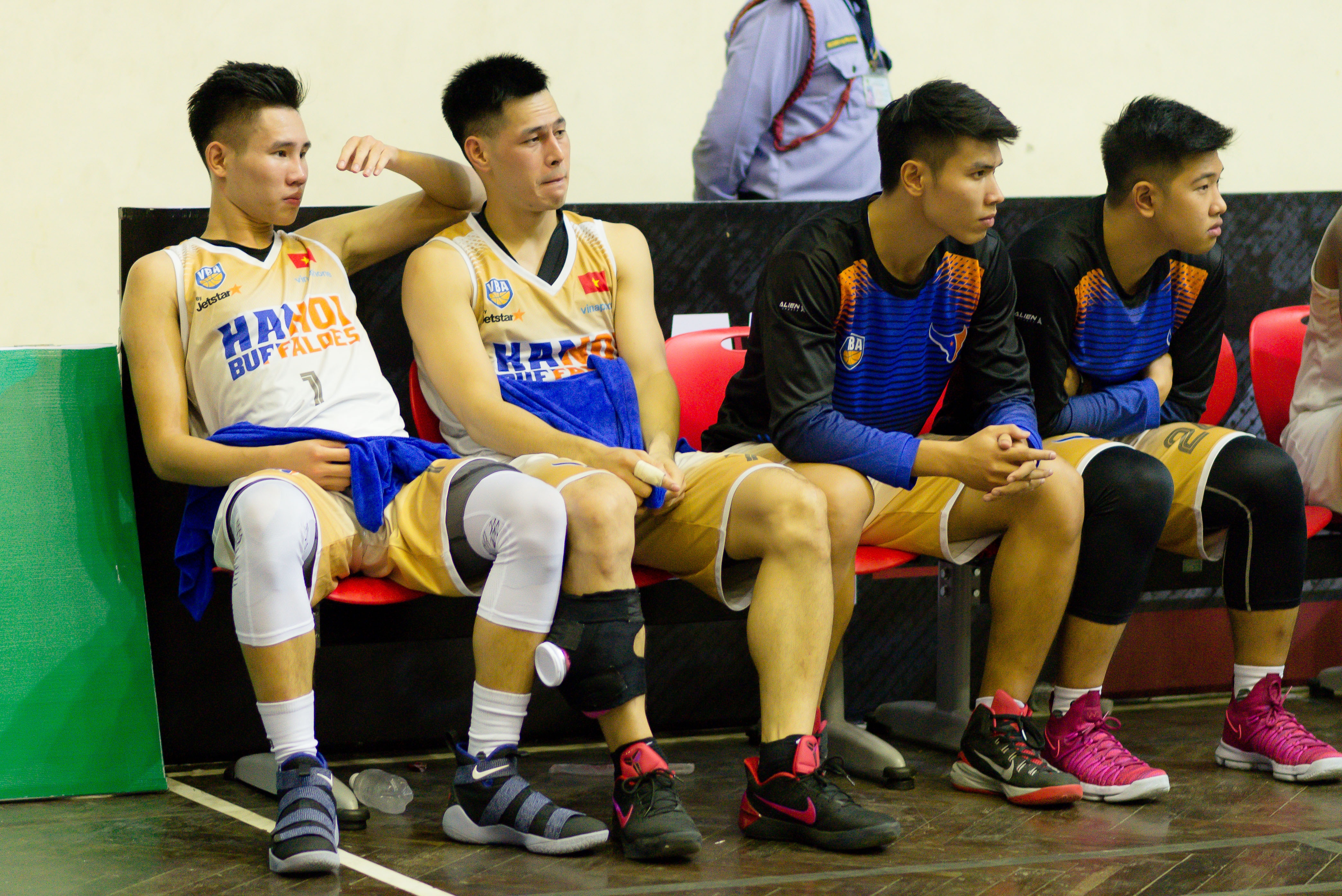 hanoi buffaloes thua thanglong warriors anh 6