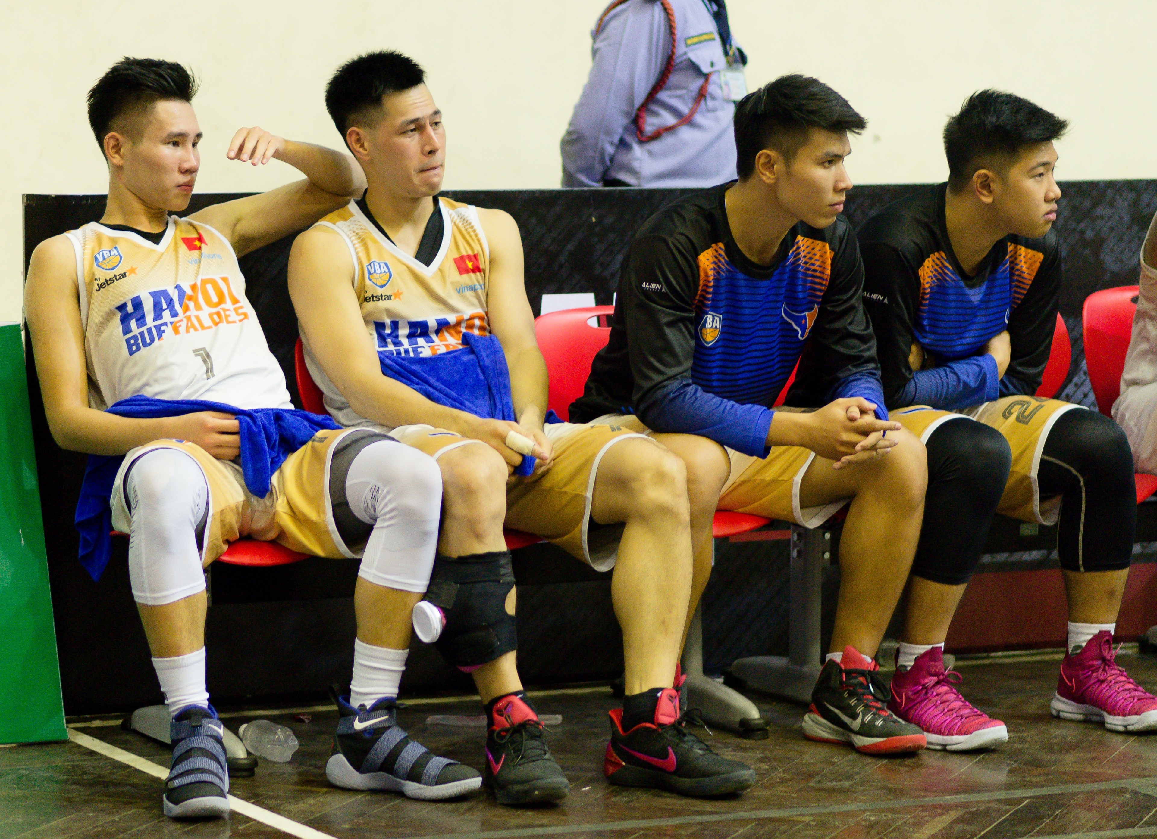 Noi buon Hanoi Buffaloes khi thua dam Thanglong Warriors hinh anh