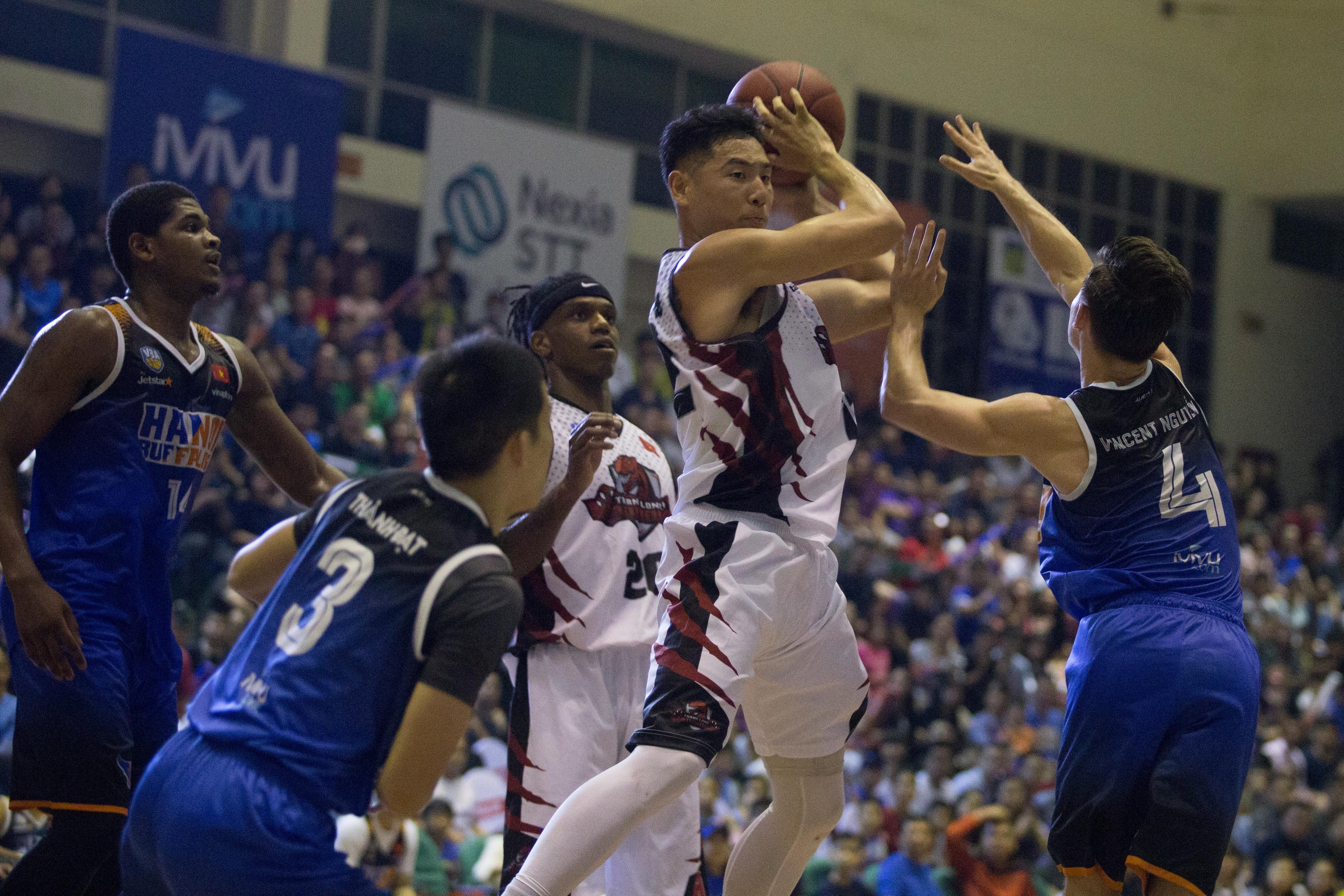 thanglong warriors thang hanoi buffaloes anh 3