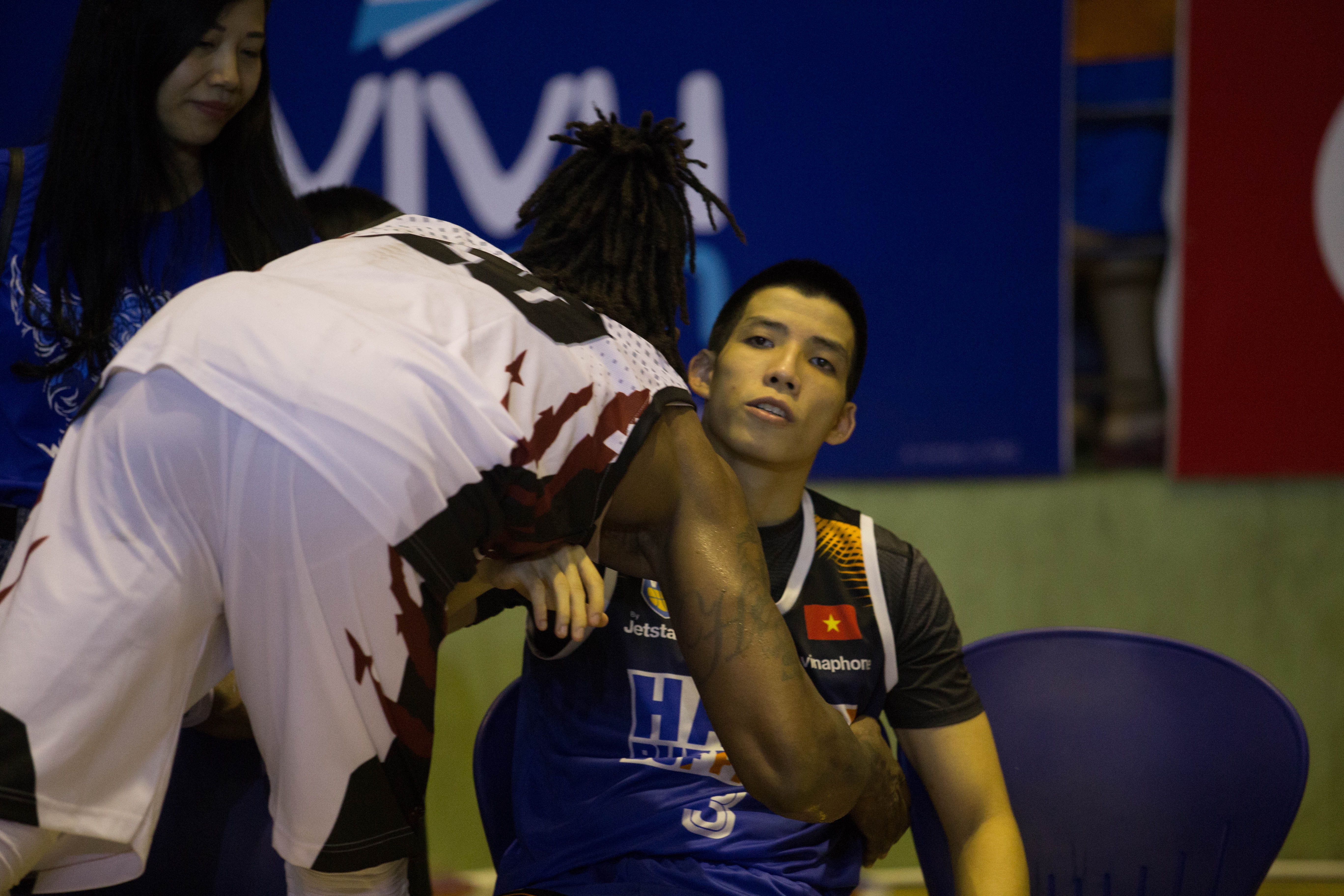 hanoi buffaloes thua thanglong warriors anh 6