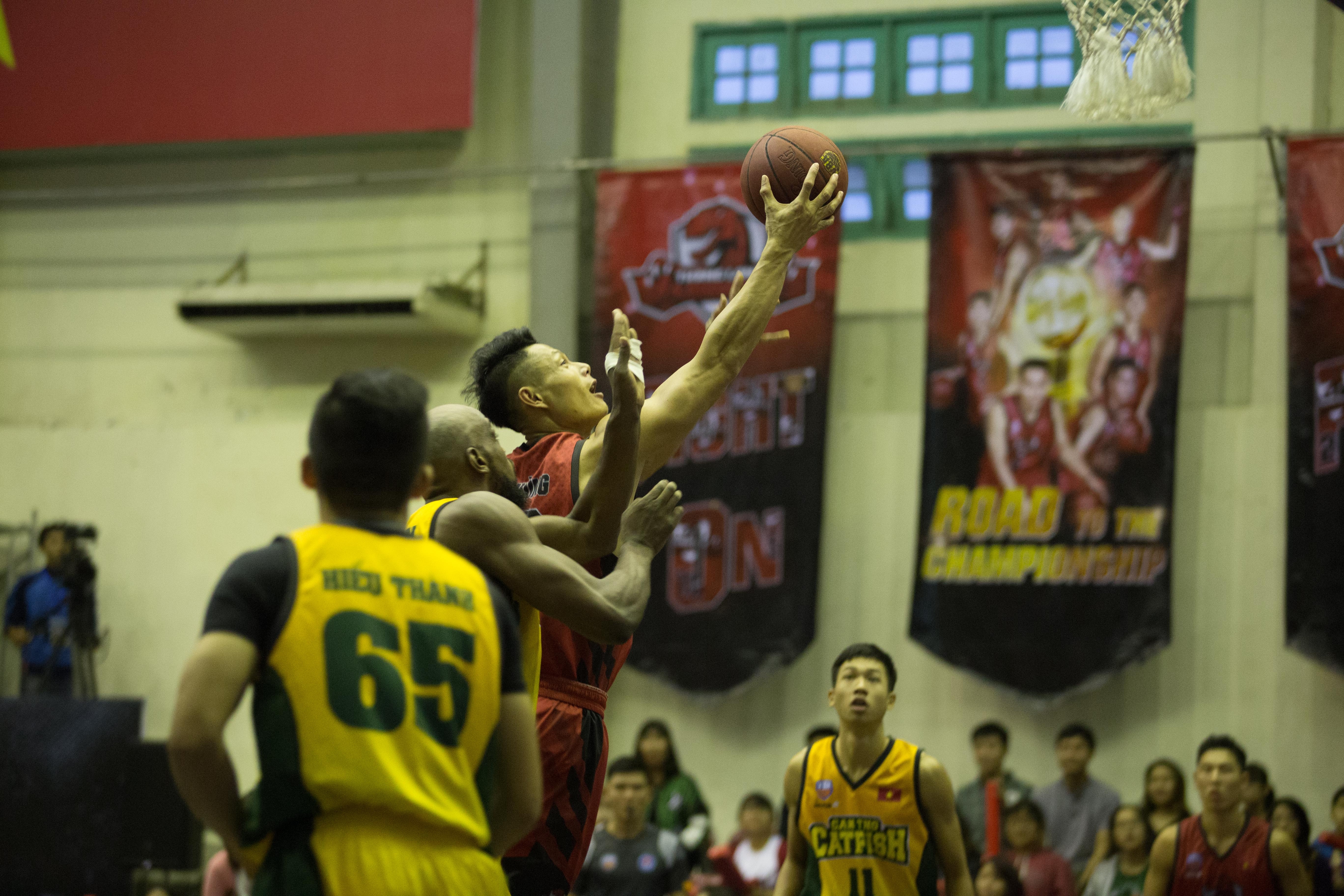 cantho catfish danh bai thanglong Warriors anh 2