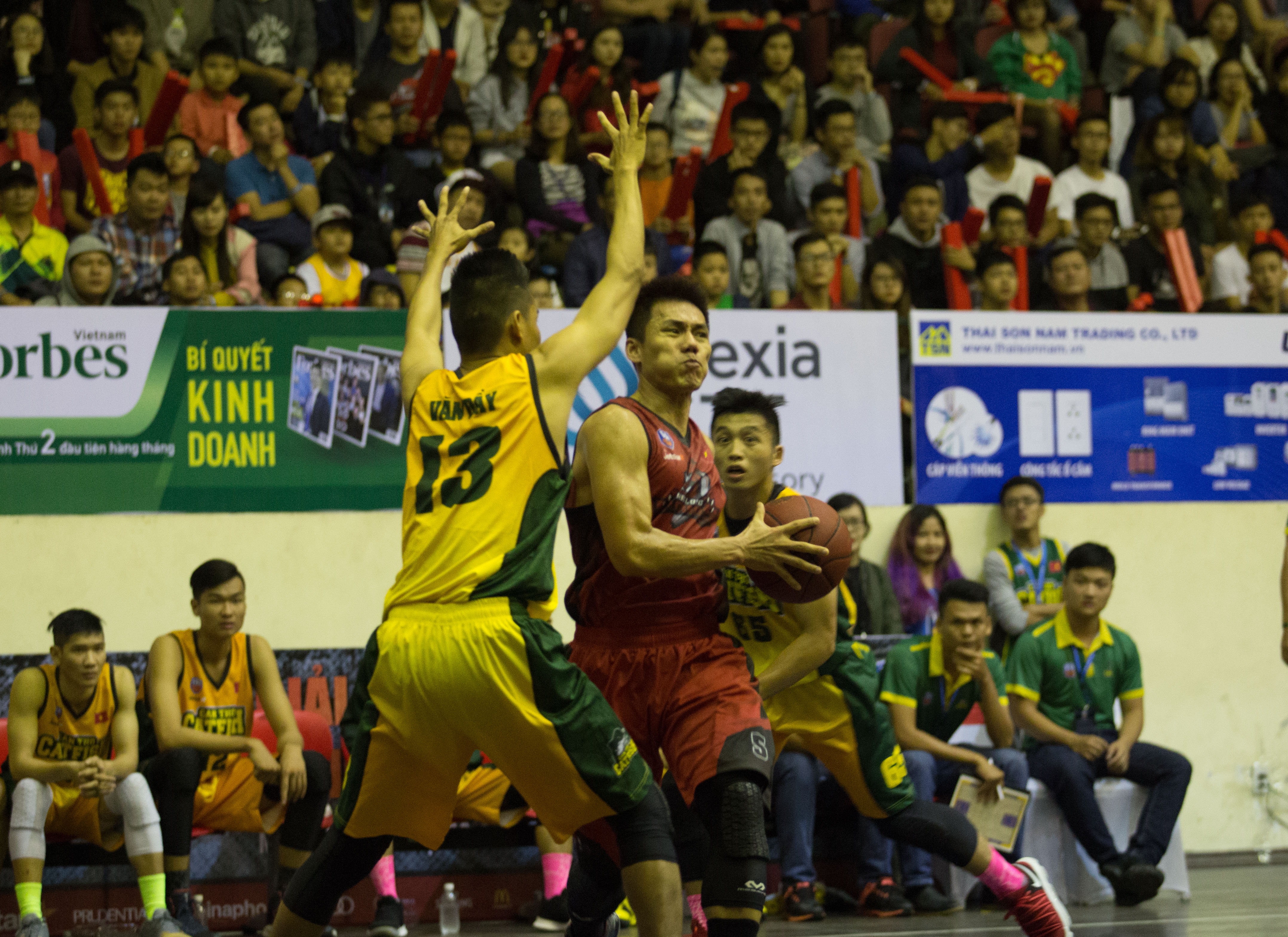 cantho catfish danh bai thanglong Warriors anh 7