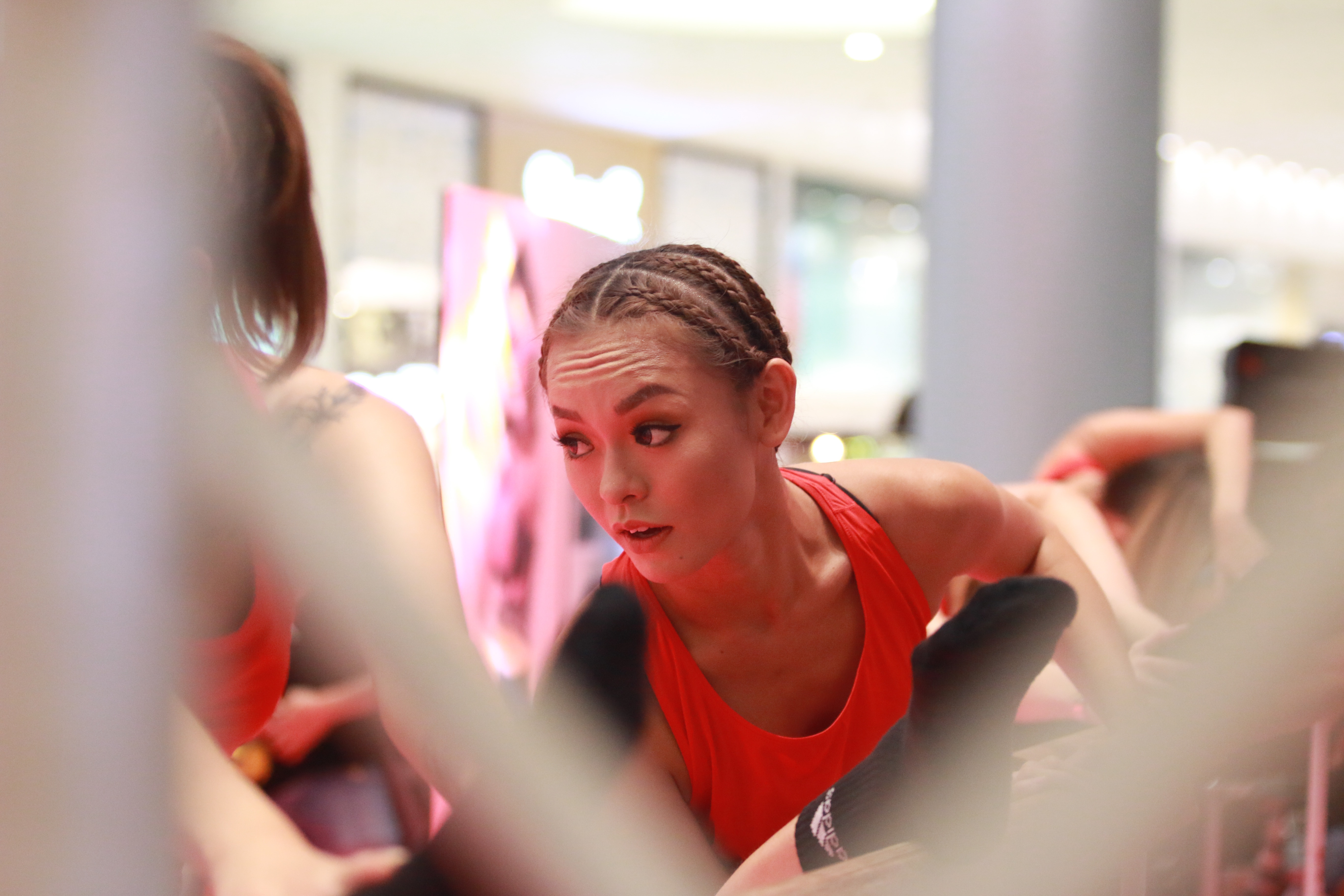 chi pu bieu dien the thao anh 17