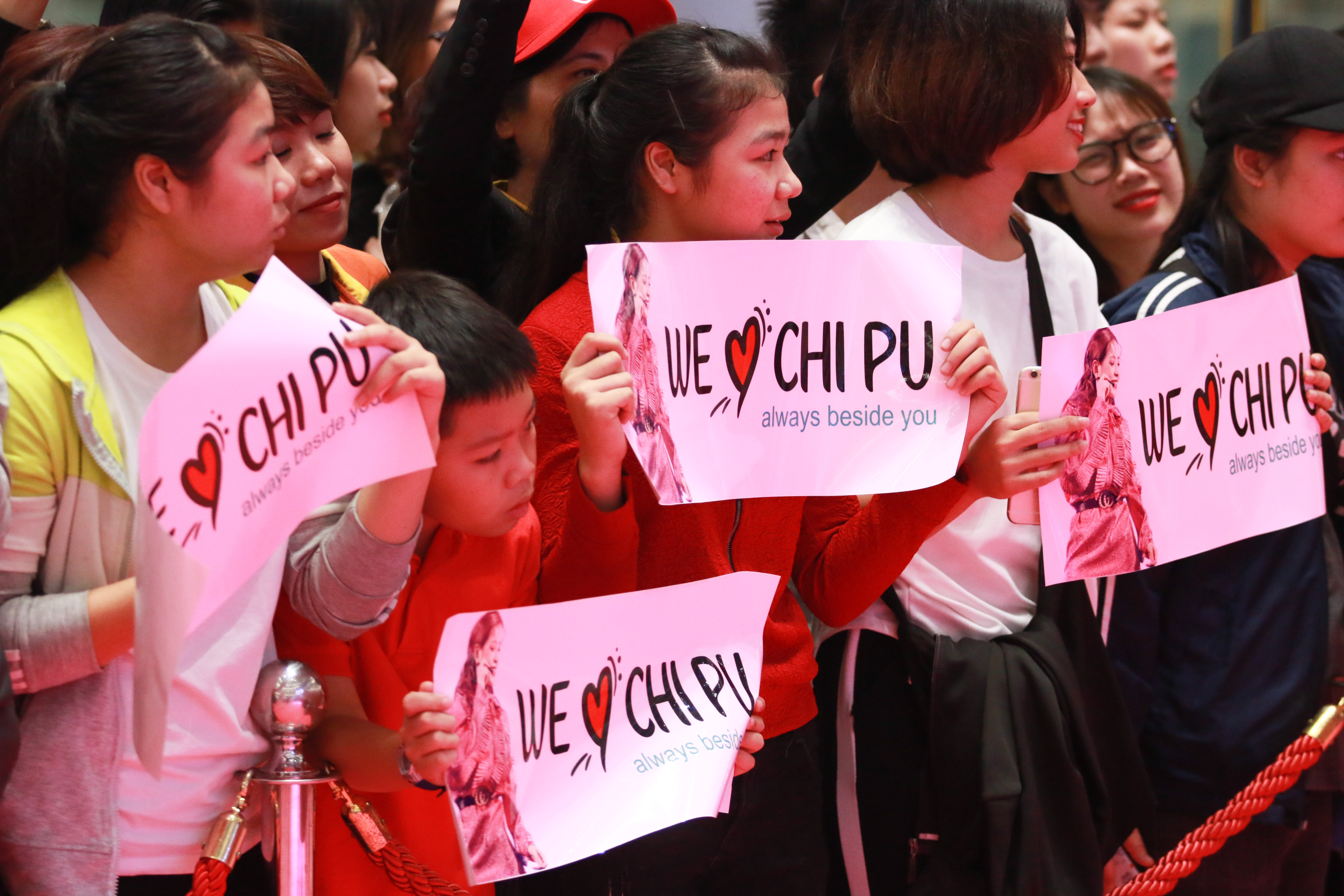 chi pu bieu dien the thao anh 2