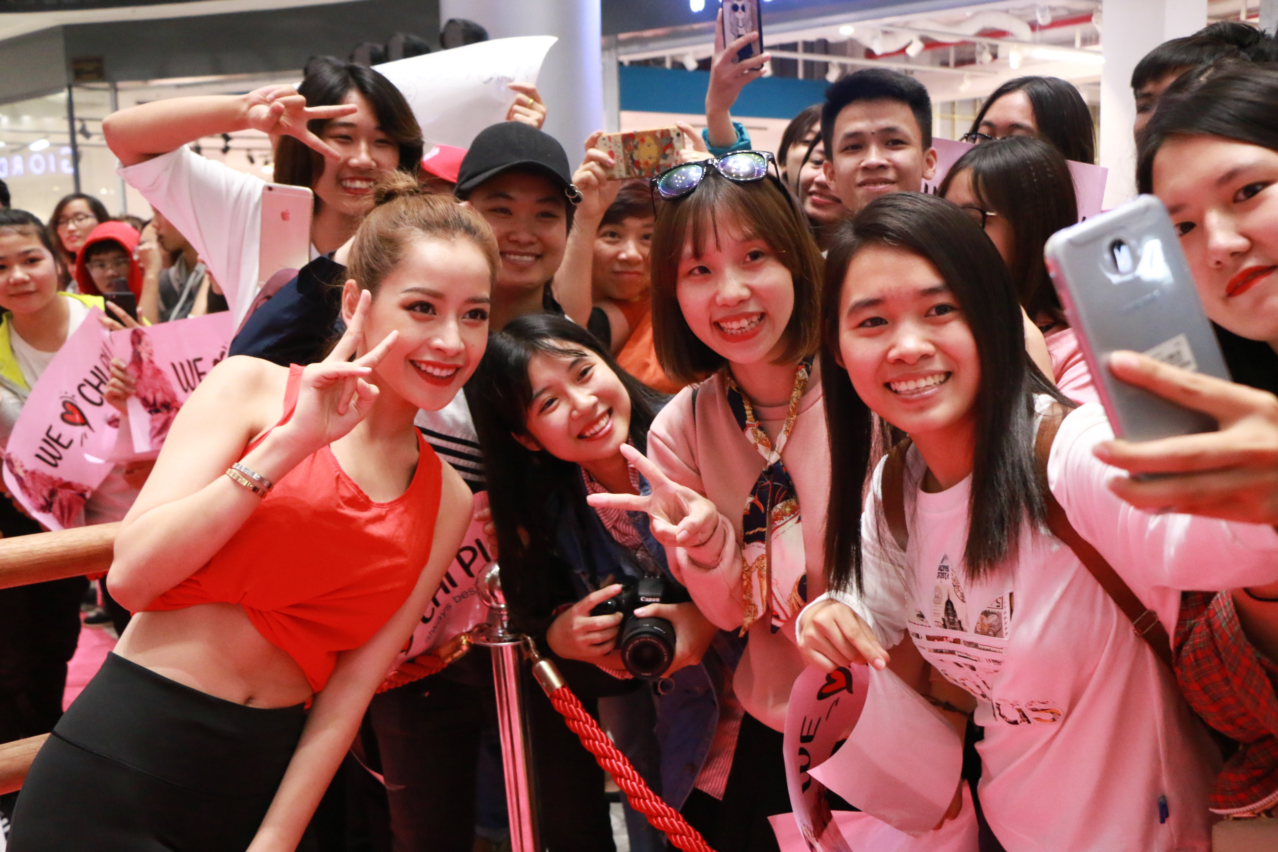 chi pu bieu dien the thao anh 3