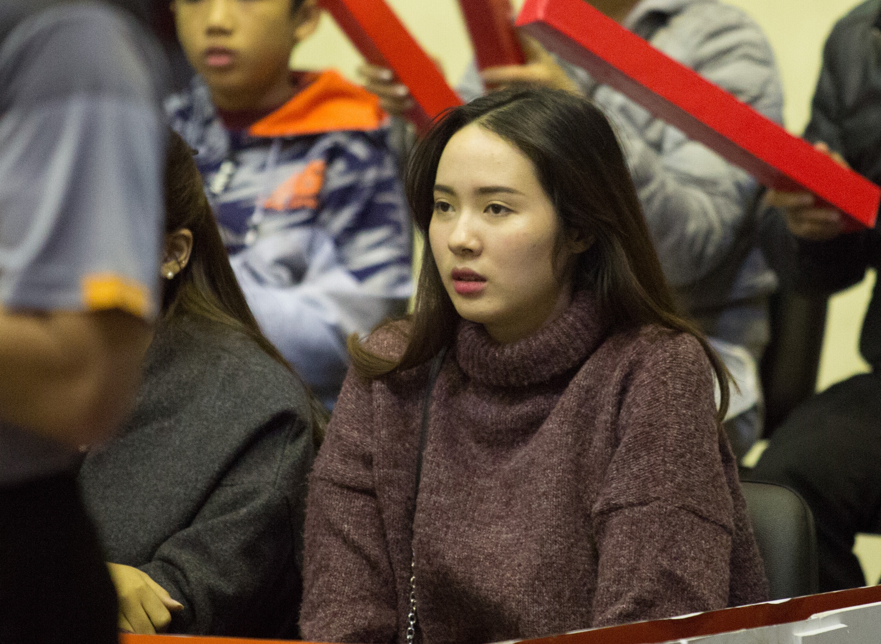 Fan nu bong ro co vu chung ket VBA 2017 hinh anh