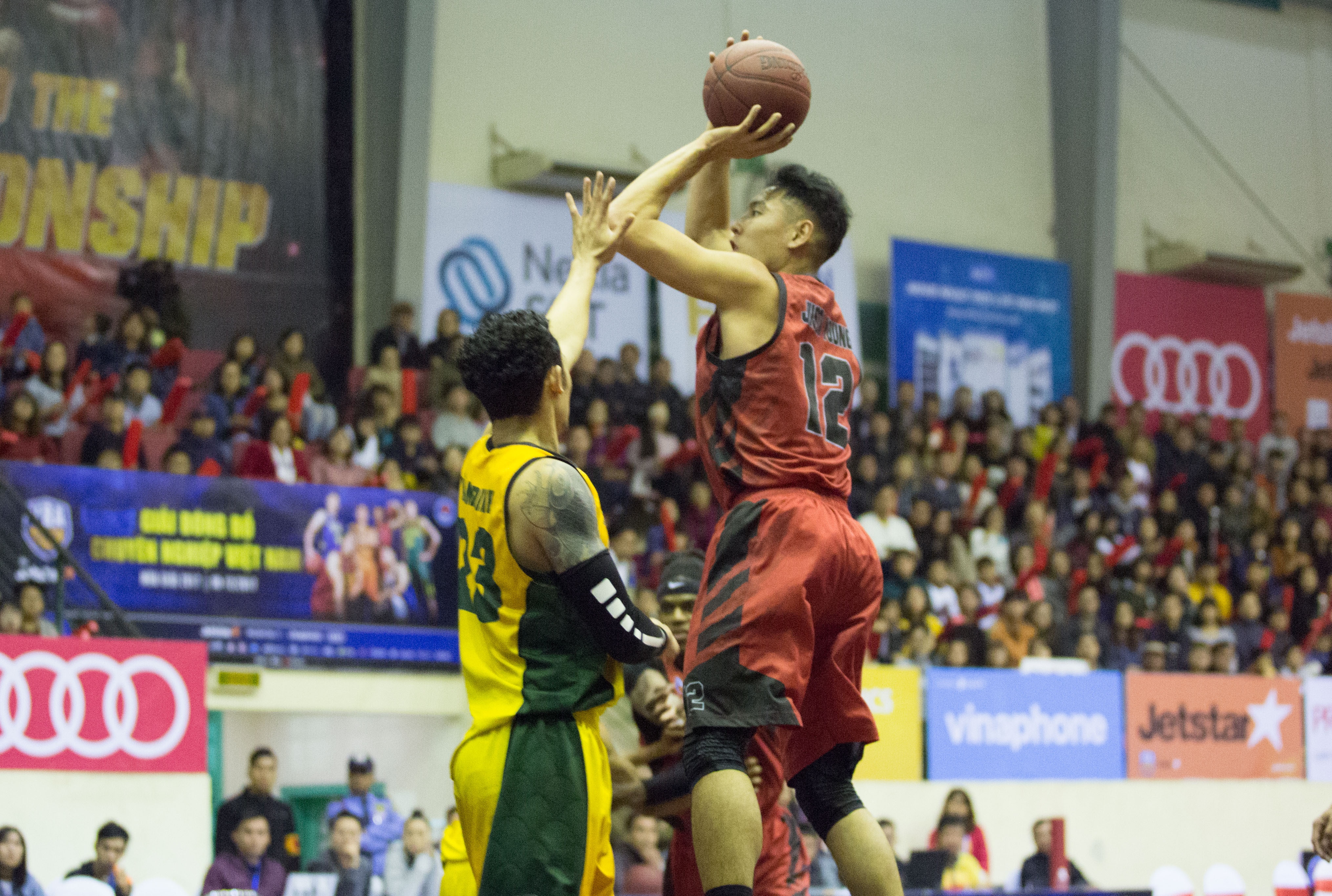 thanglong warriors vs cantho catfish anh 1