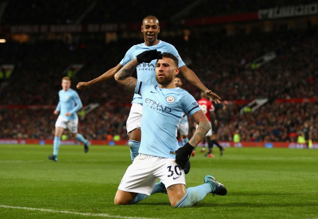 Man City bất bại ảnh 3 Man City bat bai anh 3