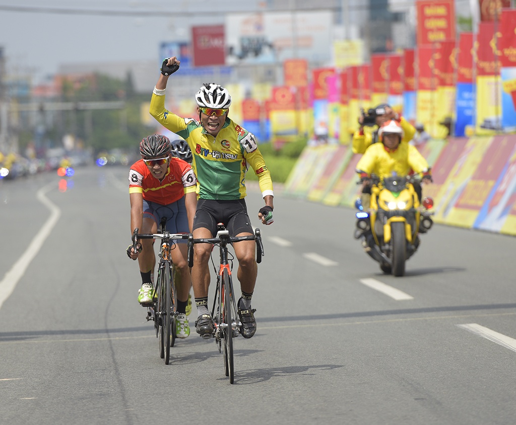 dua xe dap btv cup anh 1